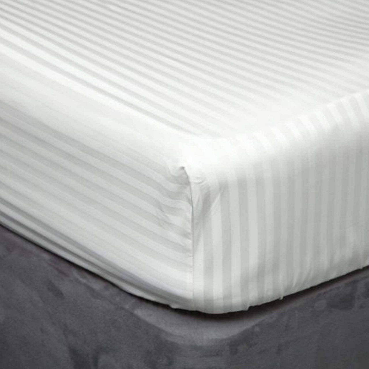 Hotel Suite 540 Thread Count Fitted Sheet Ivory preview