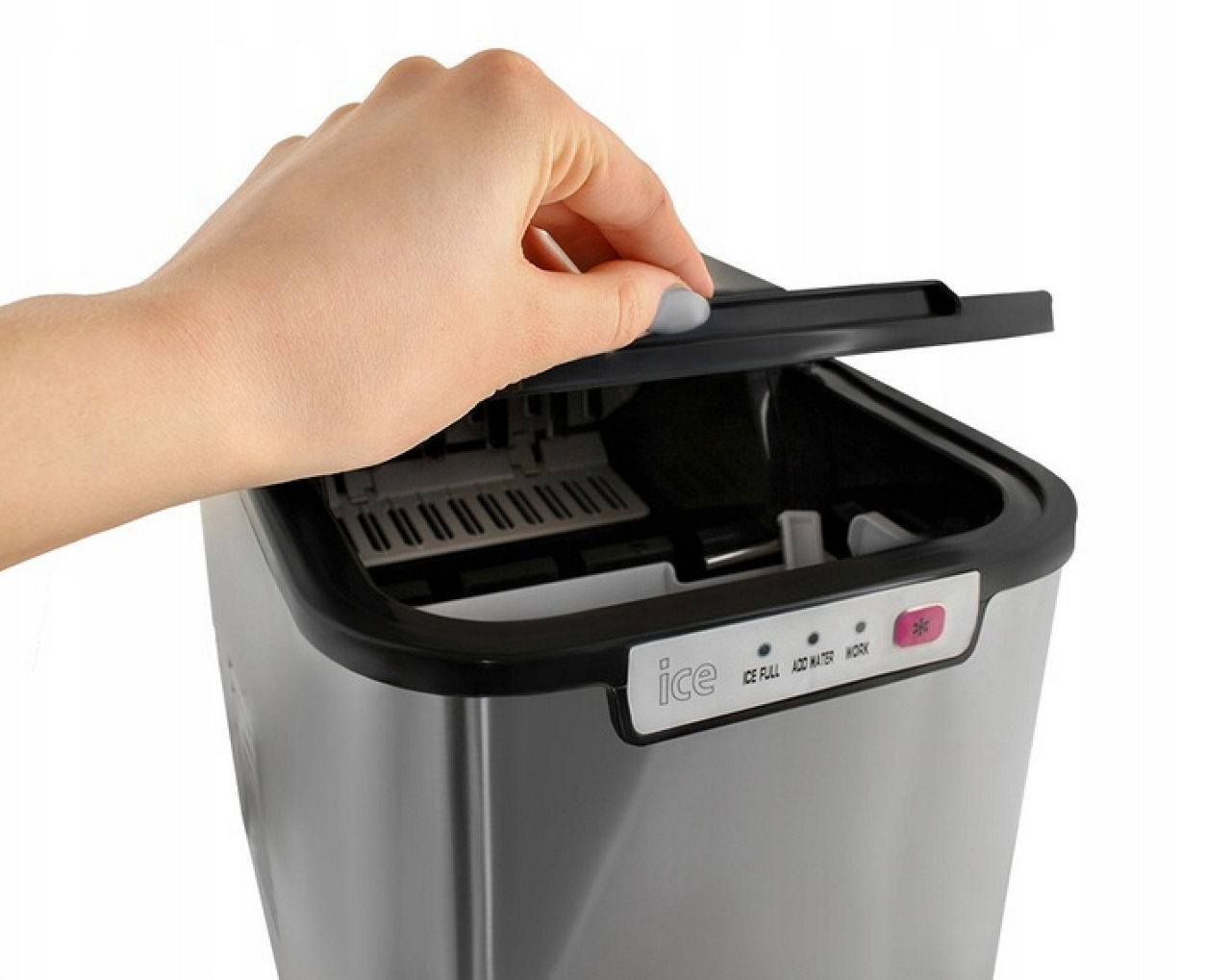 Ice Cube Maker