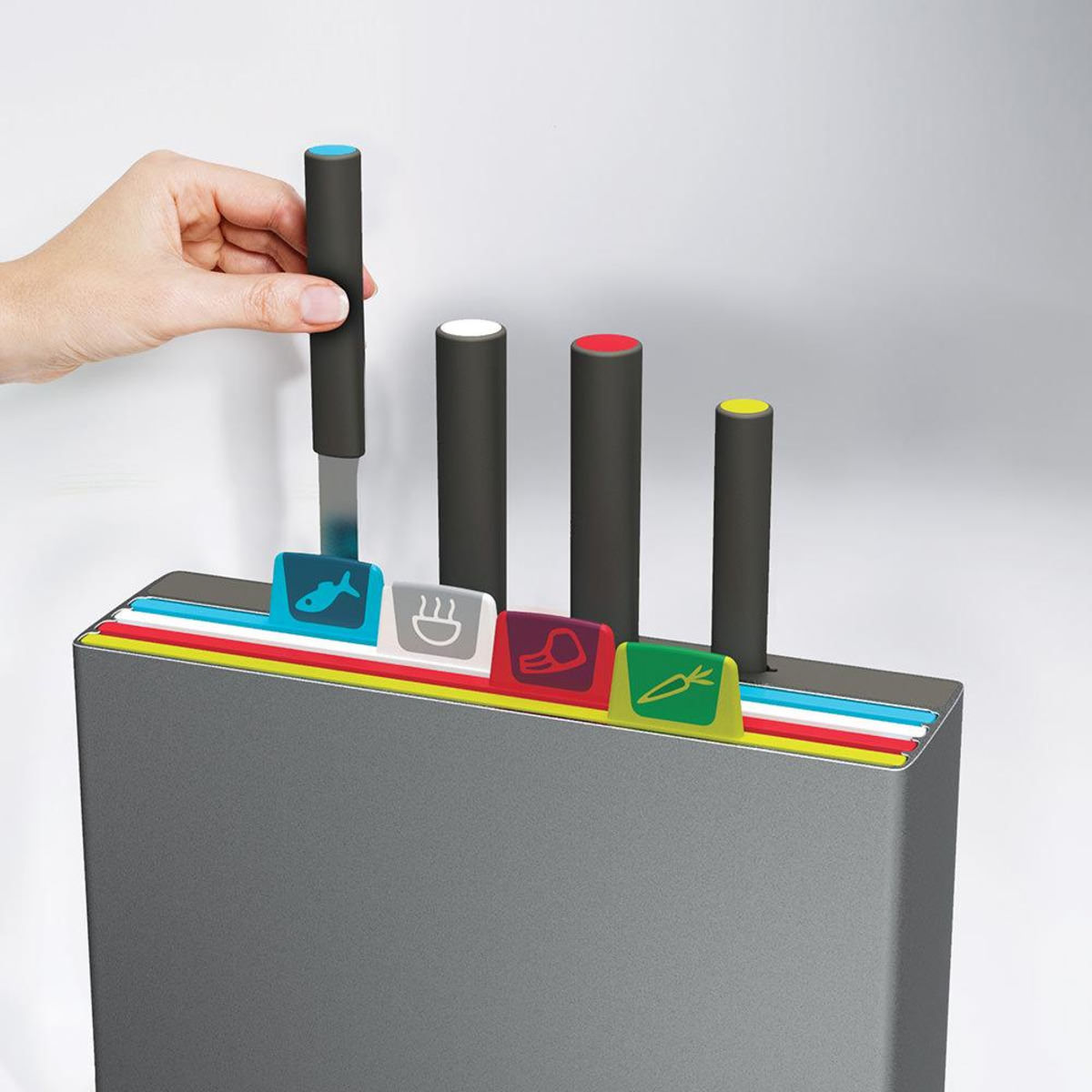 Index With Knives Colour-Coded Chopping Board And Knife Set
