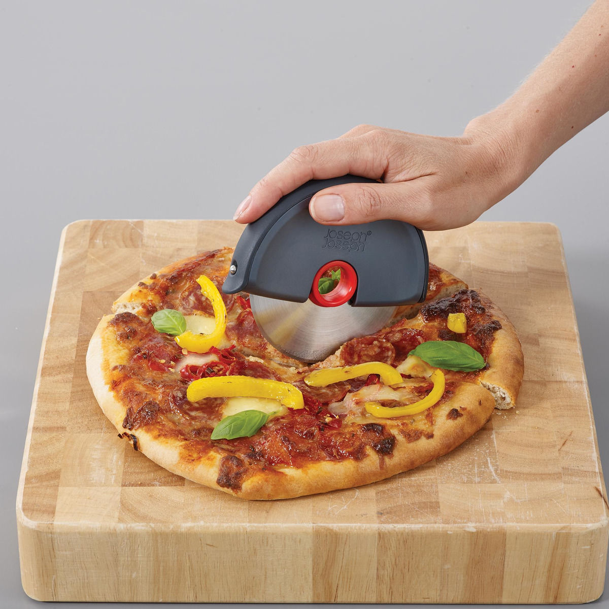 Disc Easy-clean Pizza Cutter
