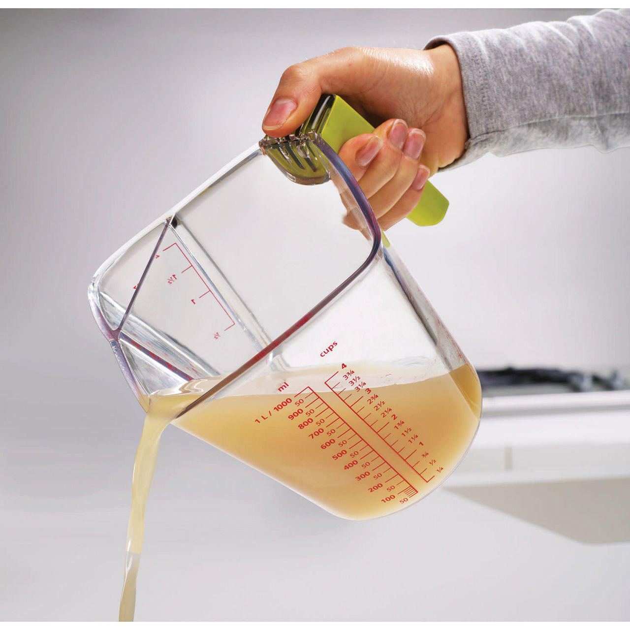 2-In-1 Measuring Jug