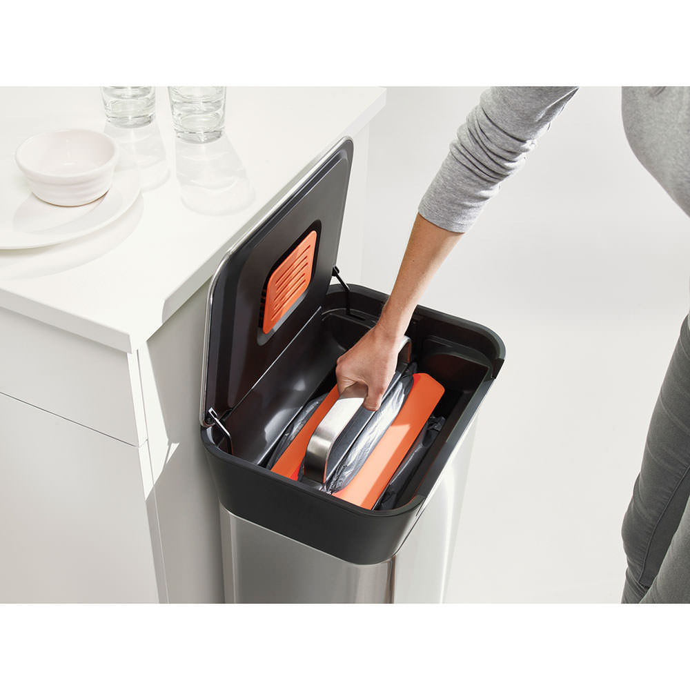 Titan 30L Trash Compactor