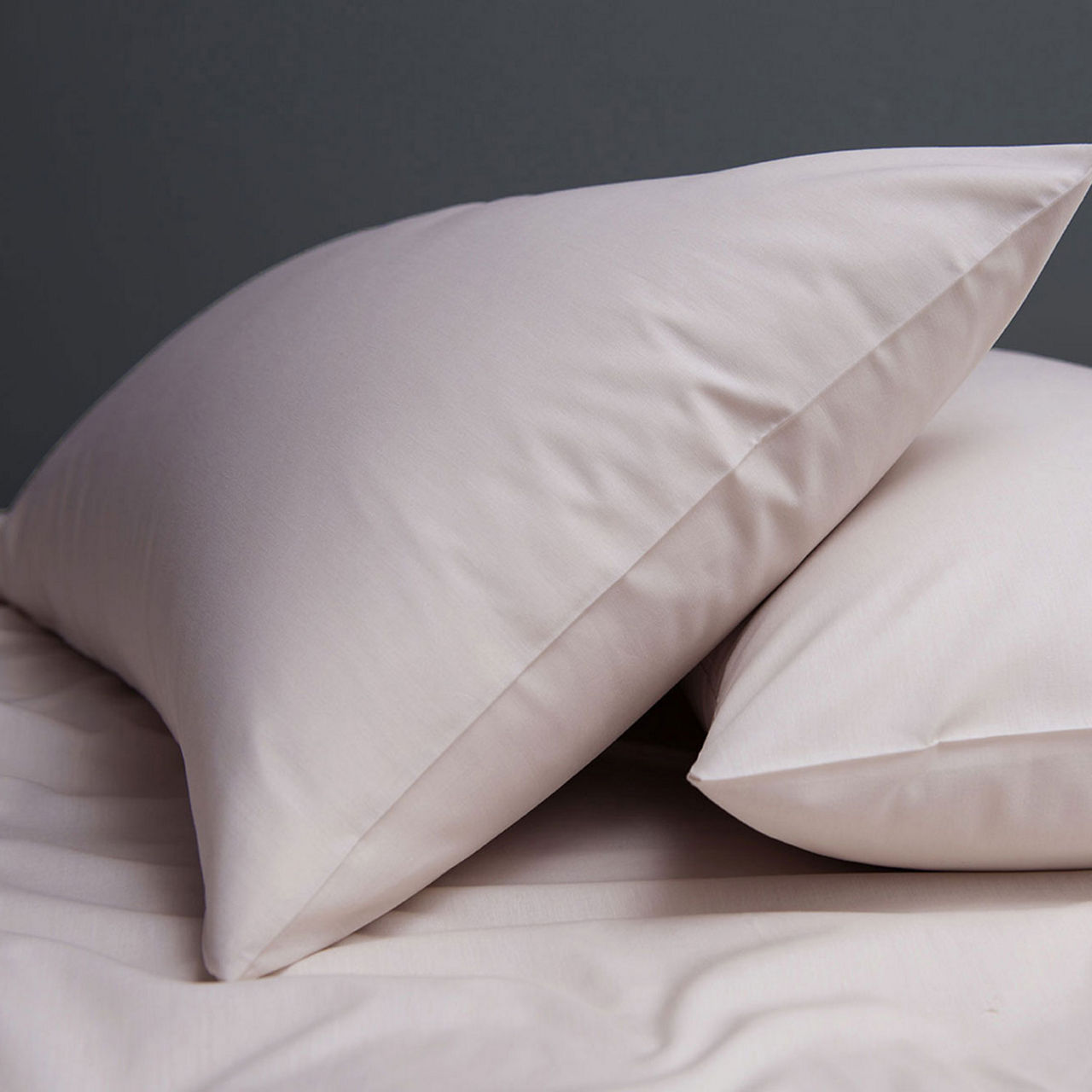 200 Thread Count Cotton Percale Pillowcase Pink