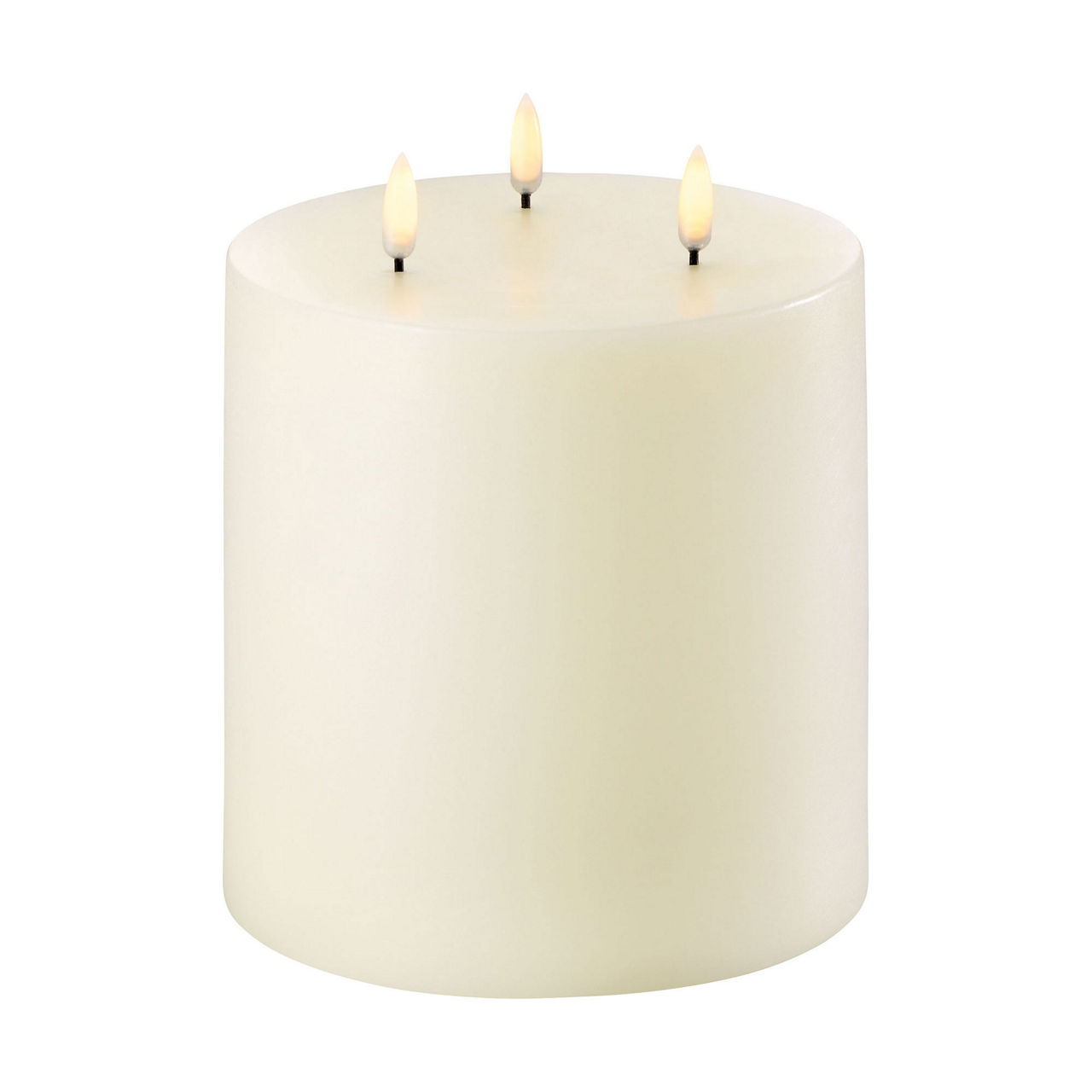 Uyuni 15cm Thre Flame LED Pillar Candle Uyuni 15cm Thre Flame LED Pillar Candle