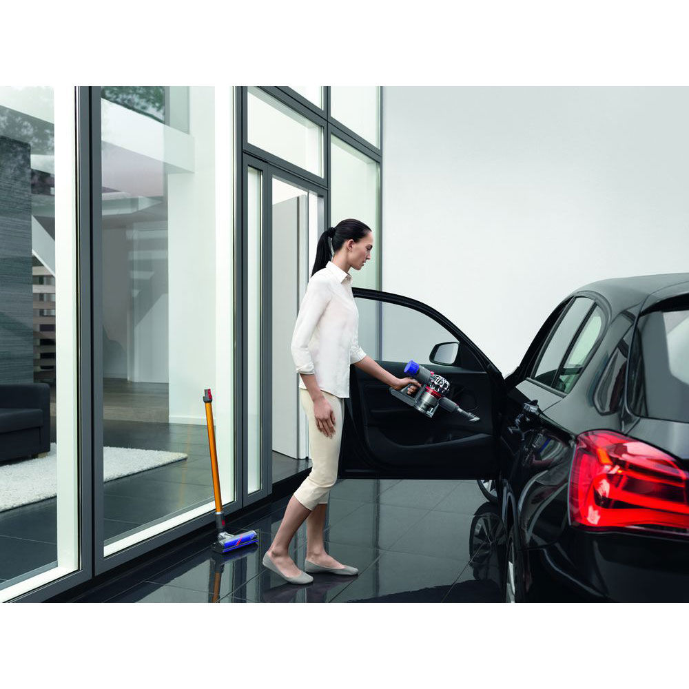 V8 Absolute Vacuum Cleaner