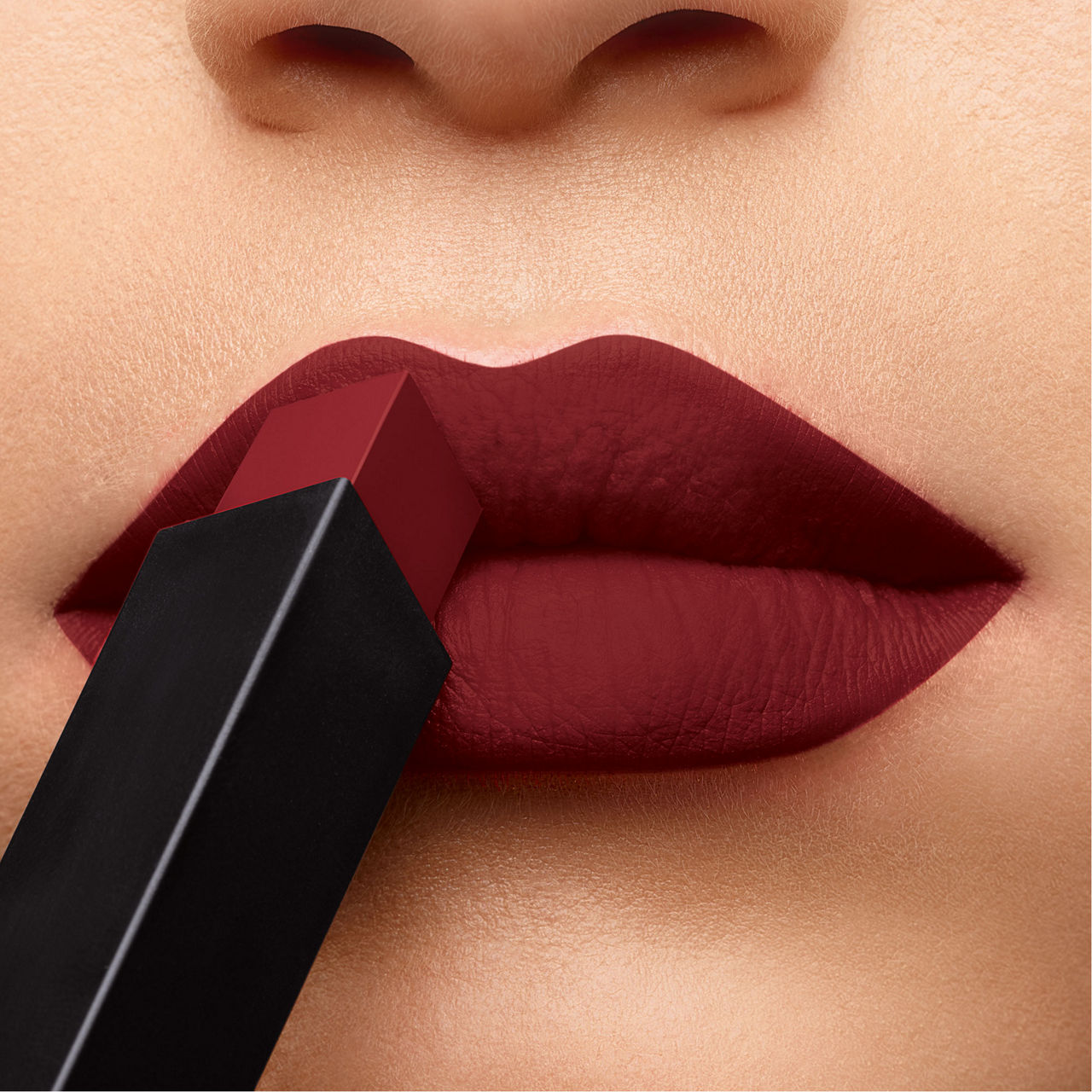 Rouge Pur Couture The Slim Lipstick