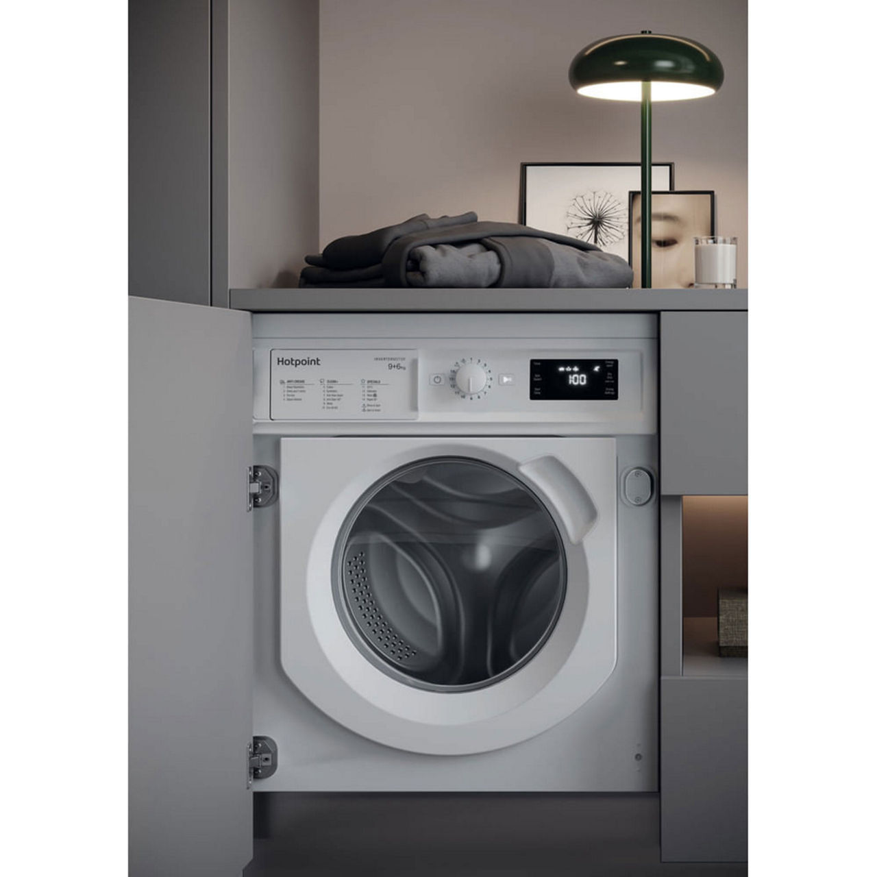 Integrated 9 kg Washer Dryer