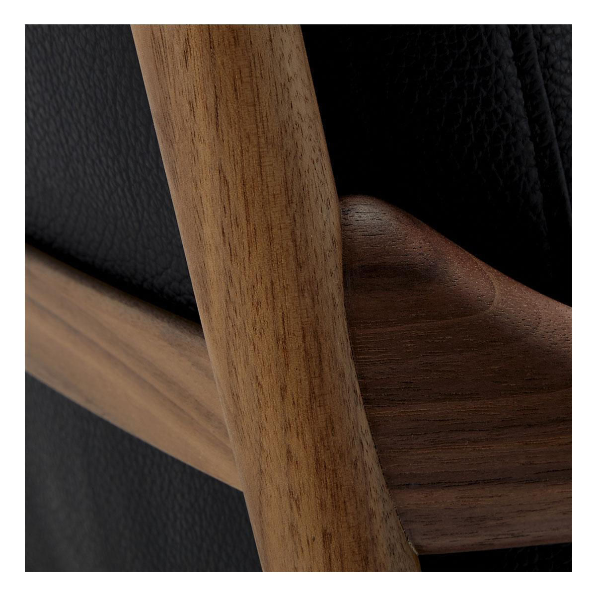 Colonial Chair Walnut