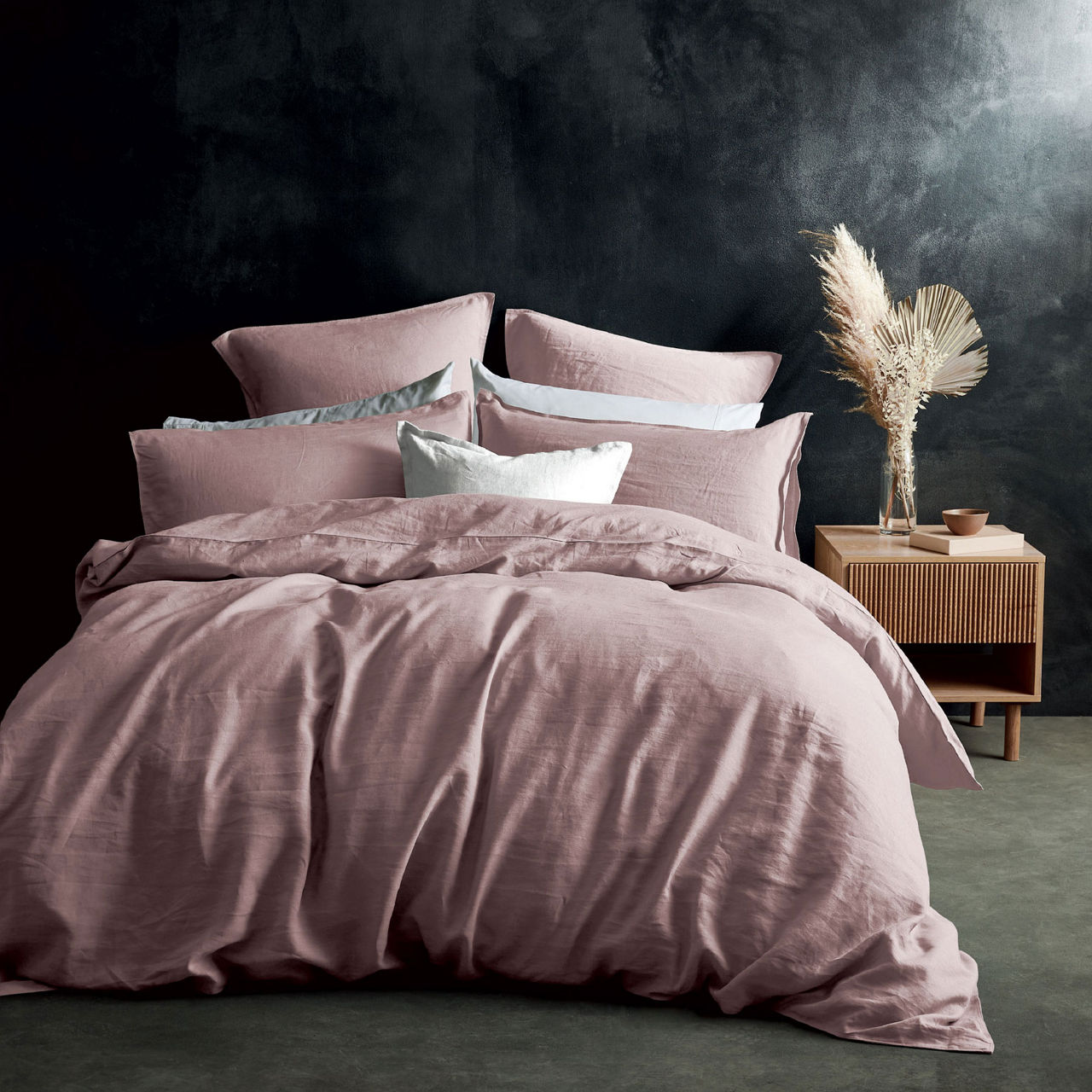 Coordinated Bedding Pink