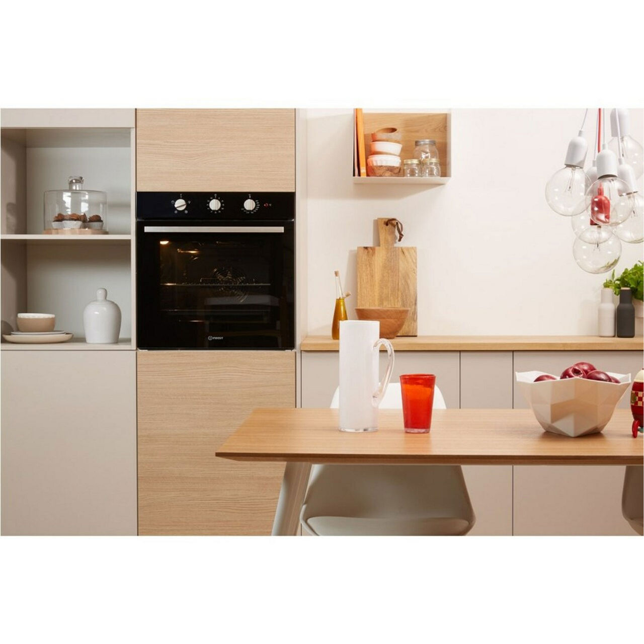 Aria Collection 66 Litre Single Oven With Easy To Clean