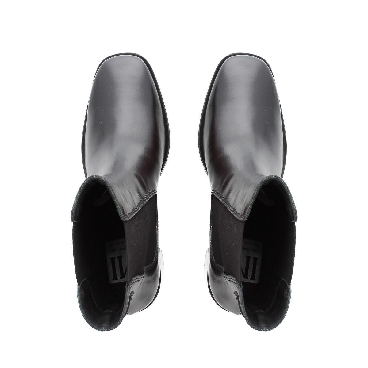 Faith Leather Block Heel Chelsea Boots