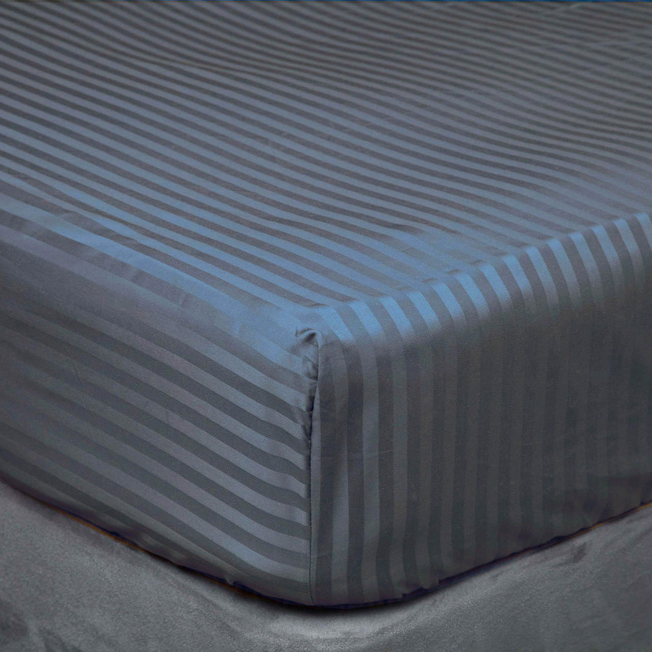 Hotel Suite 540 Thread Count Fitted Sheet Charcoal