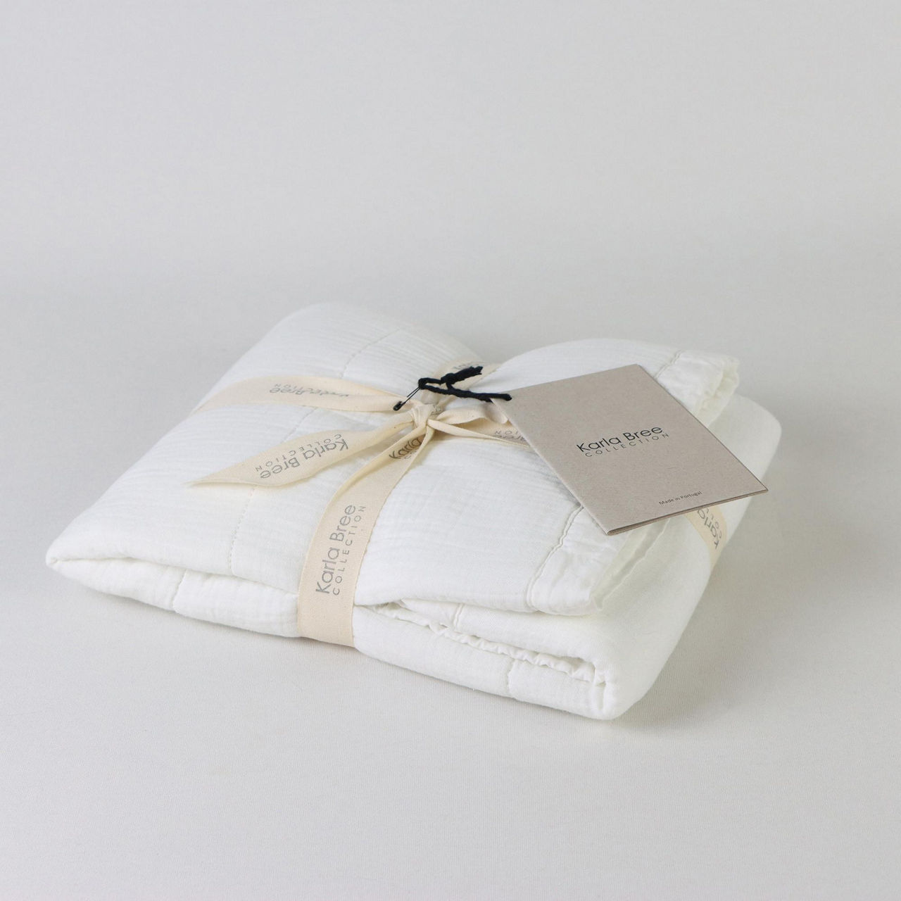 Tara Pillowsham White Tara Pillowsham White