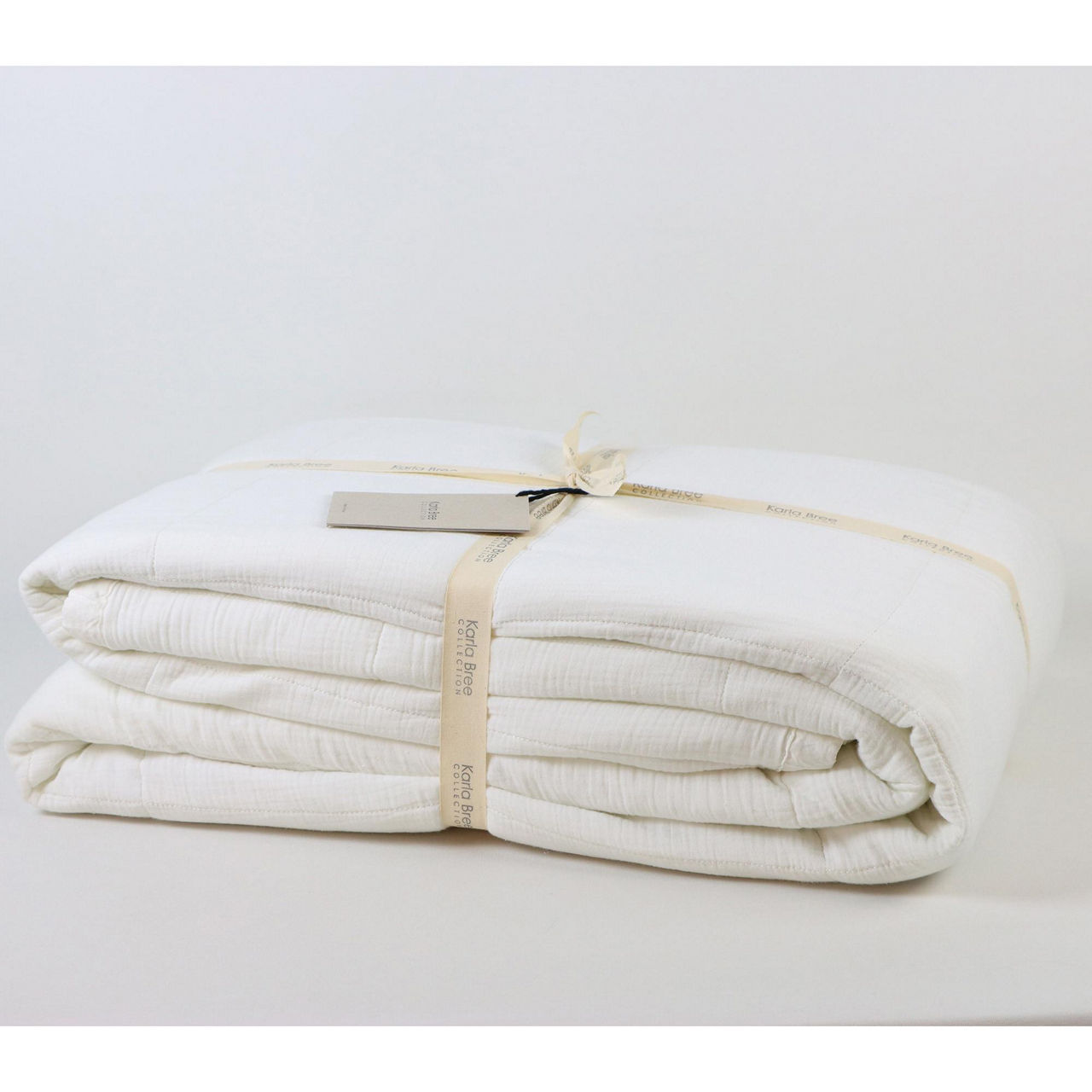 Tara Bedspread White Tara Bedspread White