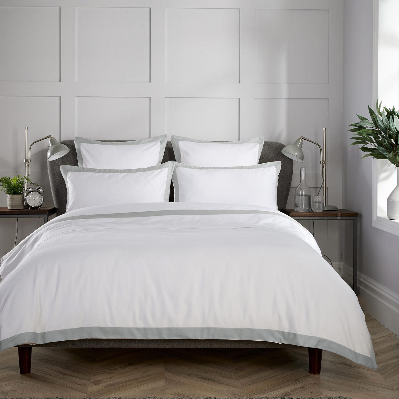 400 Thread Count Banded Coordinated Bedding Silver-White