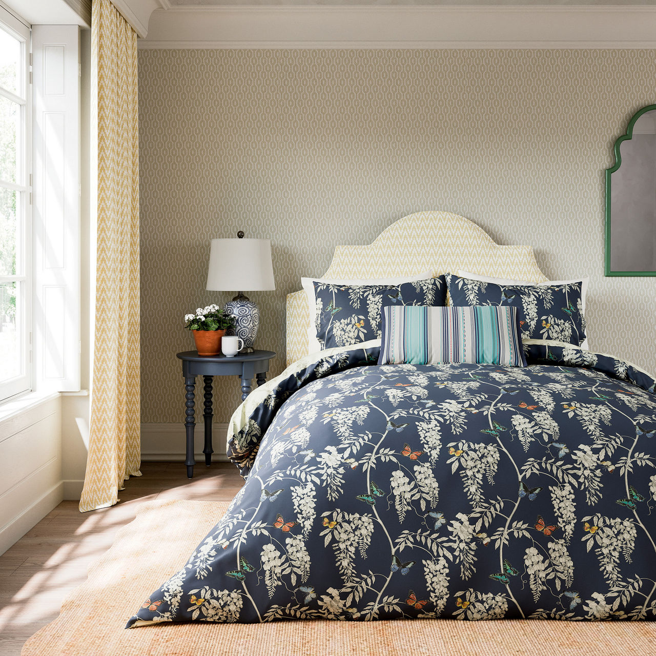 Wisteria & Butterfly Duvet Cover Set Wisteria & Butterfly Duvet Cover Set