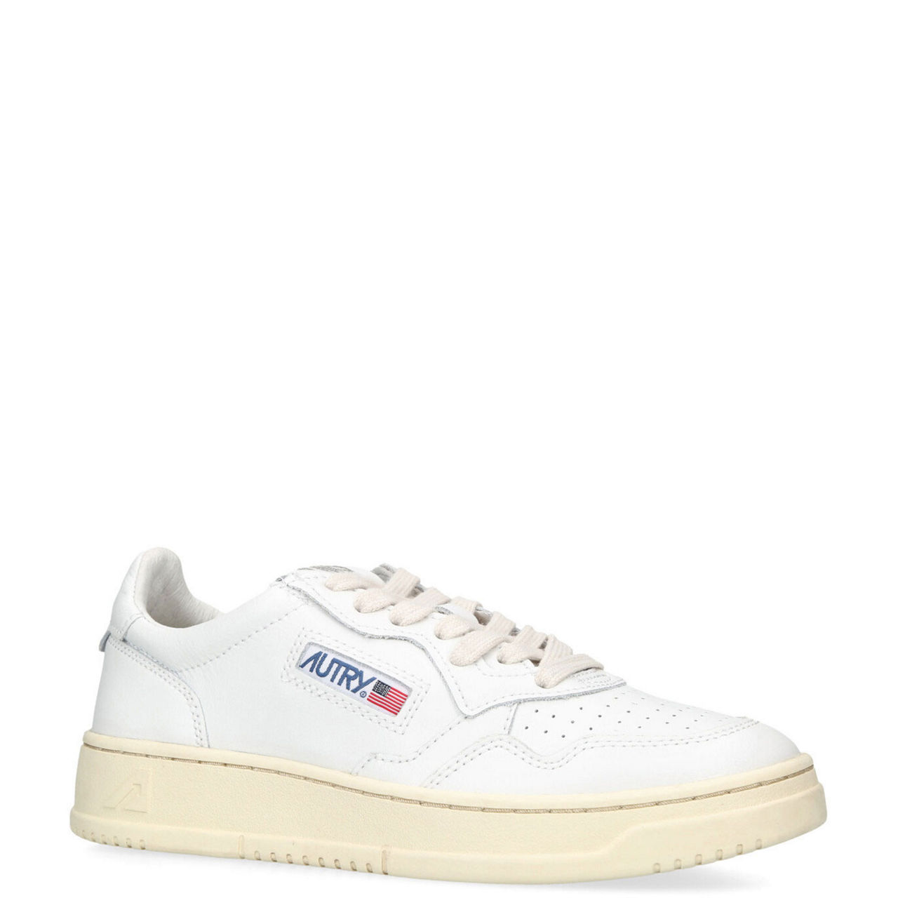 Medalist Low-Top Trainer
