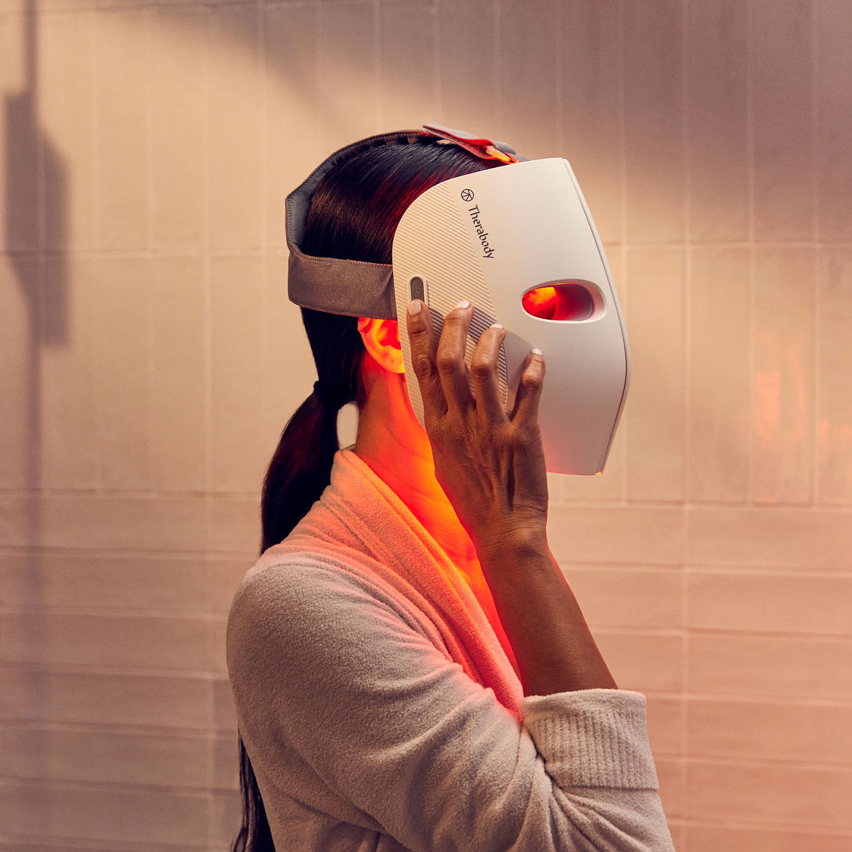 Advanced LED Skincare Mask with Relaxing Vibration Therapy
