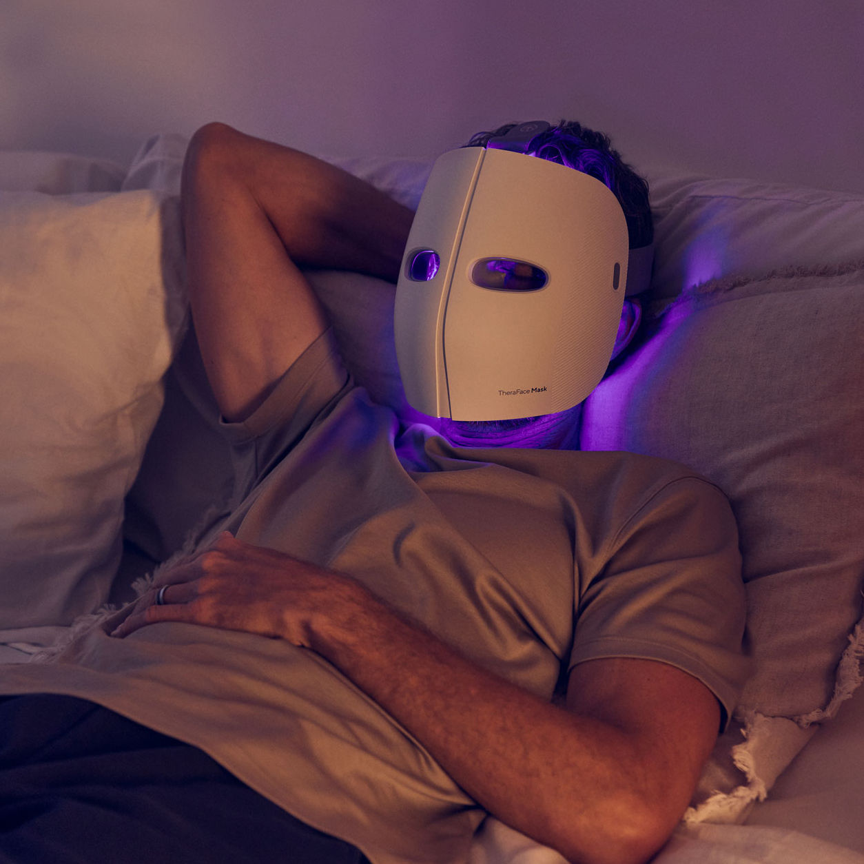 Advanced LED Skincare Mask with Relaxing Vibration Therapy
