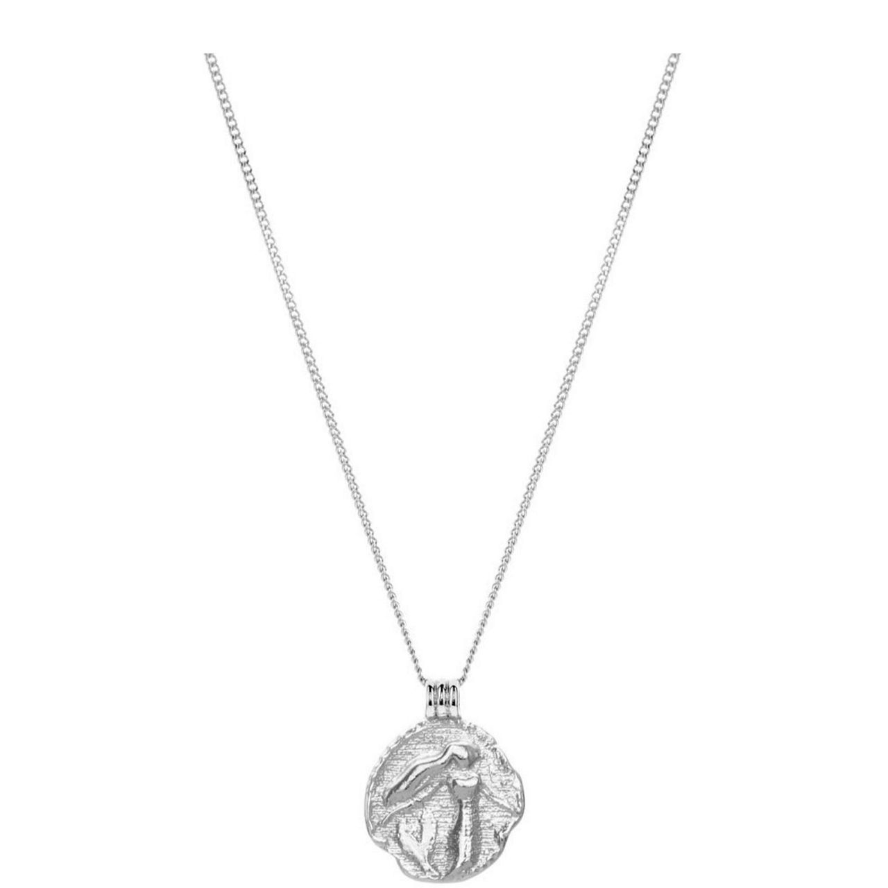 Merrow Medium Coin Pendant Necklace