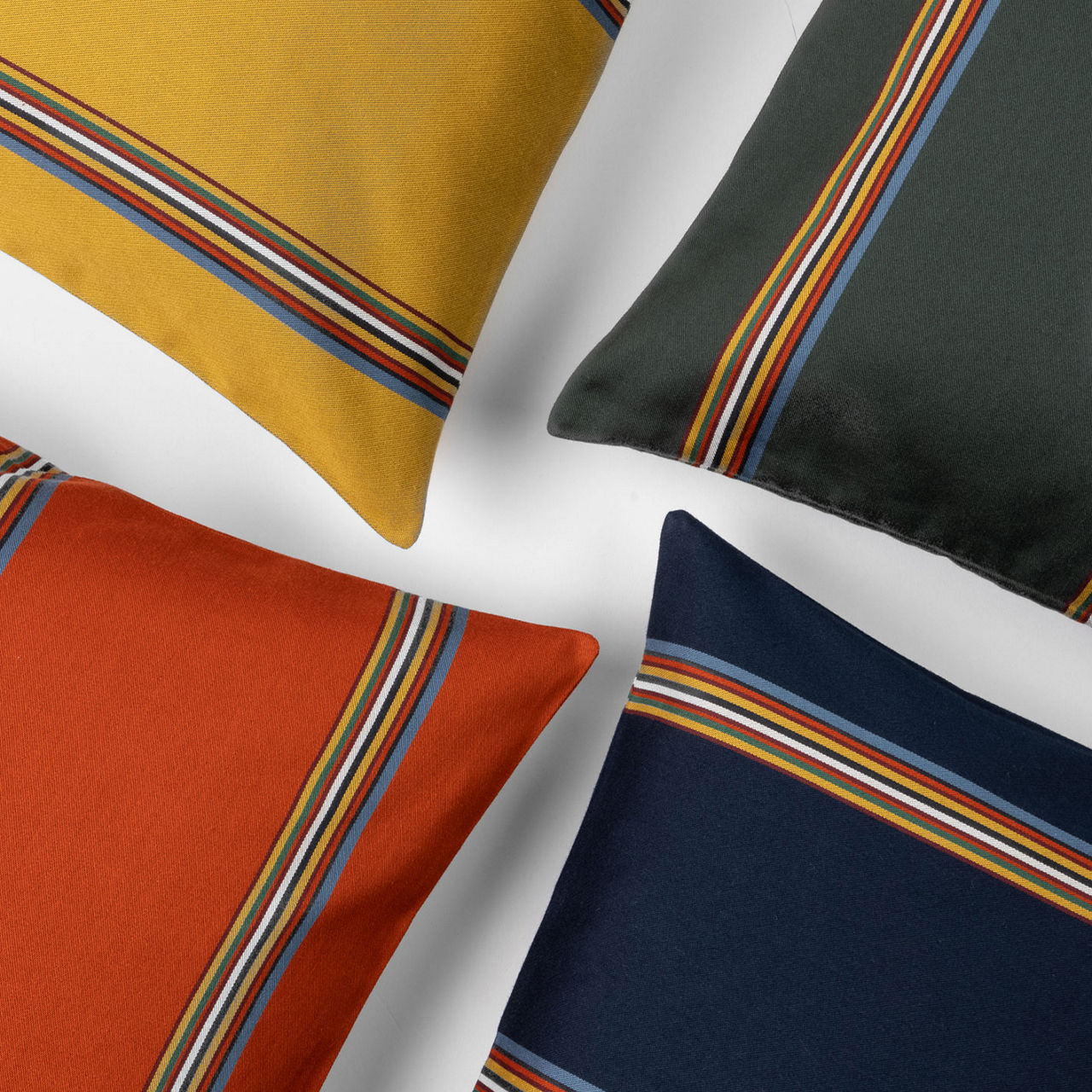 Signature Stripe Cushion 30 x 50