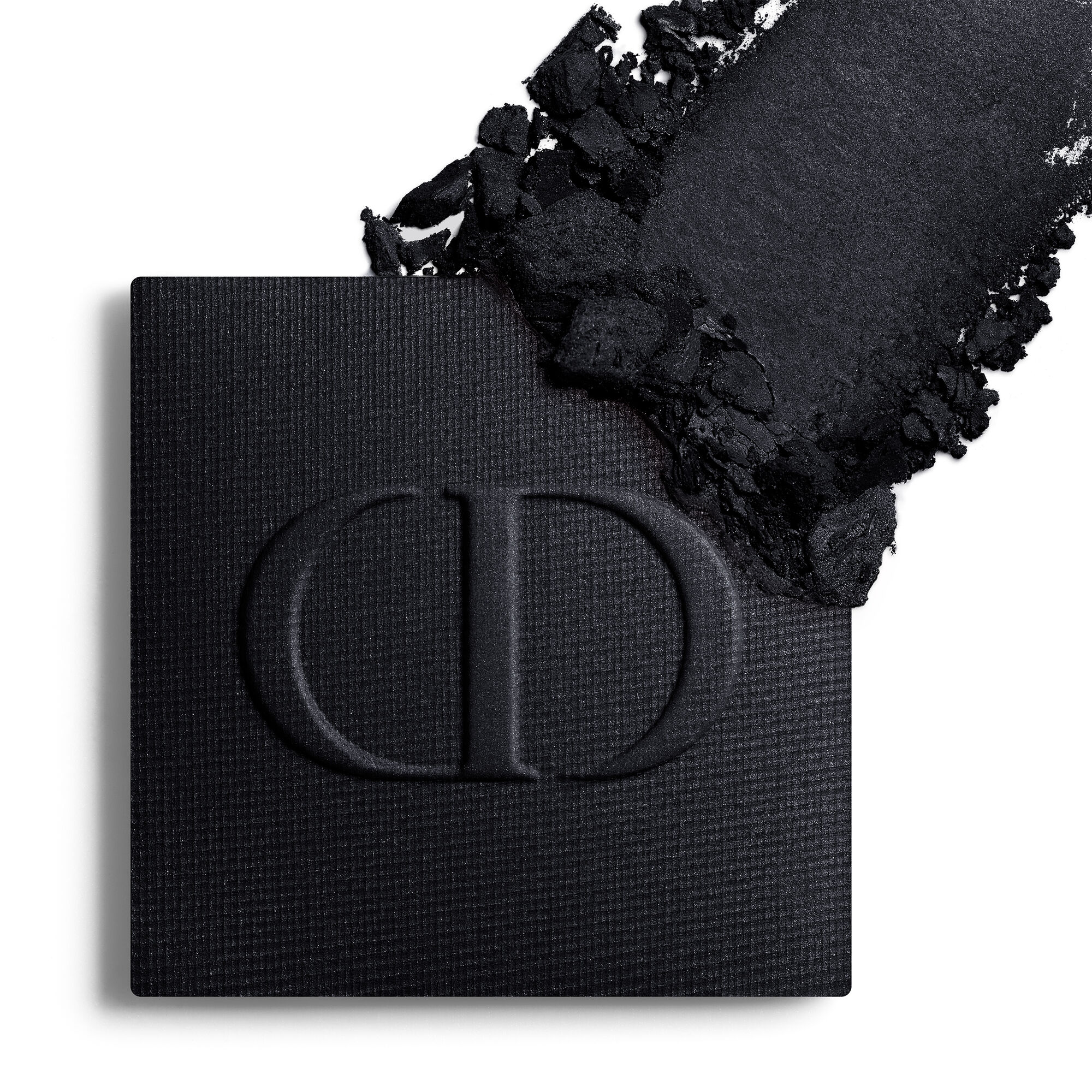 DIOR Diorshow Mono Couleur Couture black eyeshadow compact with embossed CD logo and powder swatch