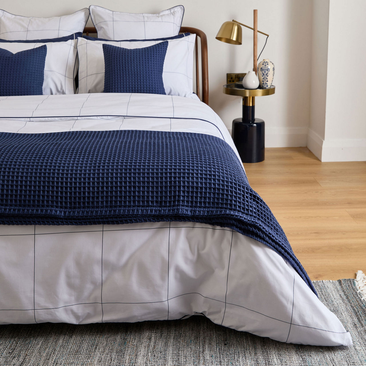 300 Thread Count Navy Windowpane Duvet Set