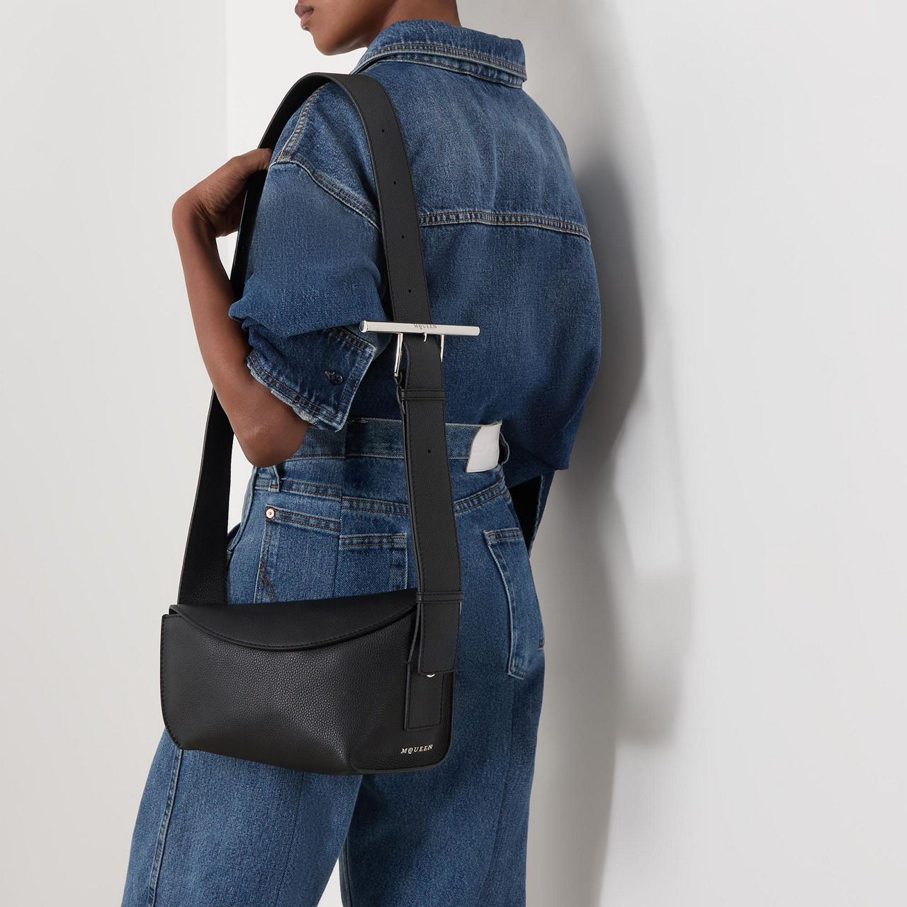 ショルダーバッグ・ポシェット Alexander Mcqueen Sling Crossbody - Leather - Blue ALEXANDER MCQUEEN The Sling Crossbody Bag