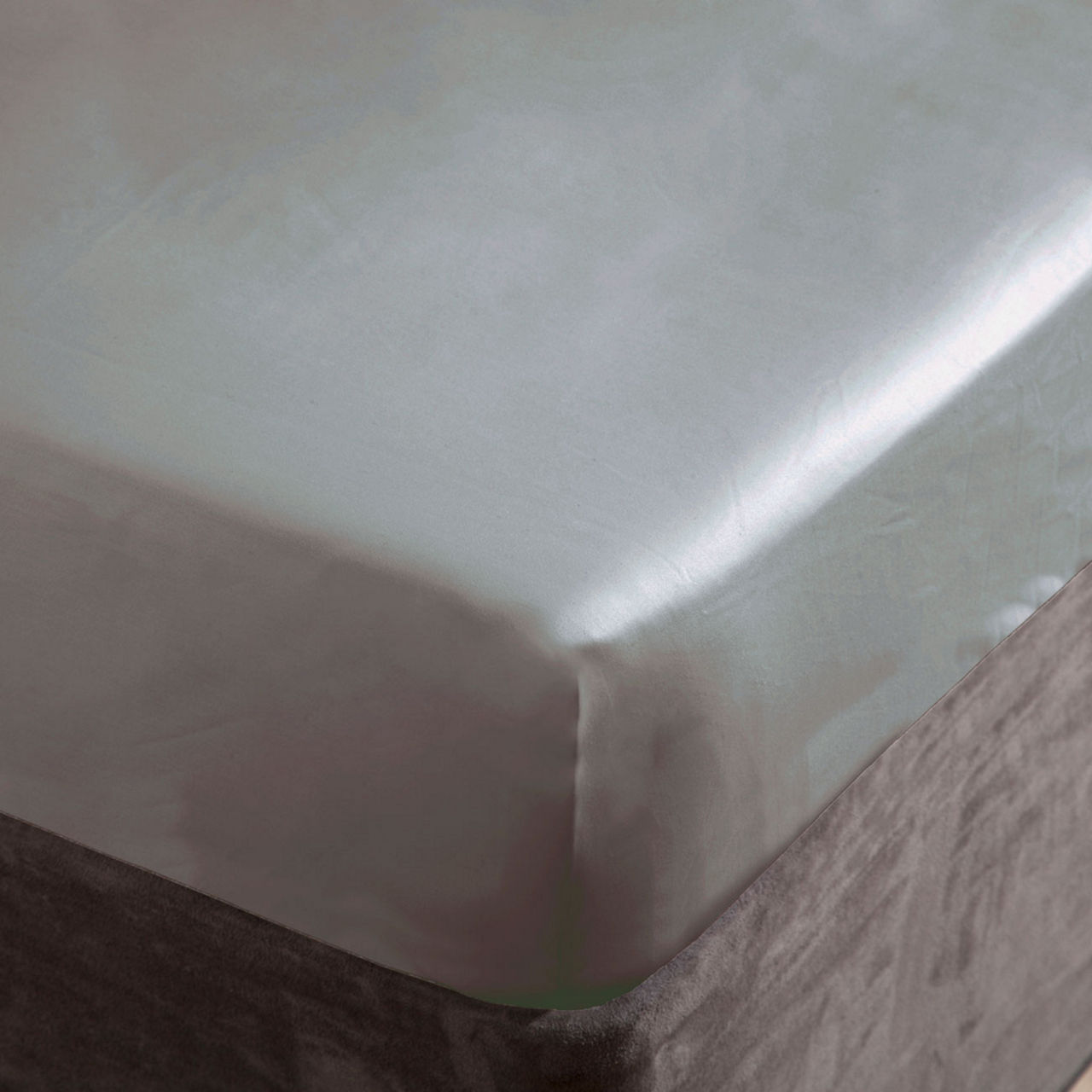 1000 Thread Count Fitted Sheet Platinum