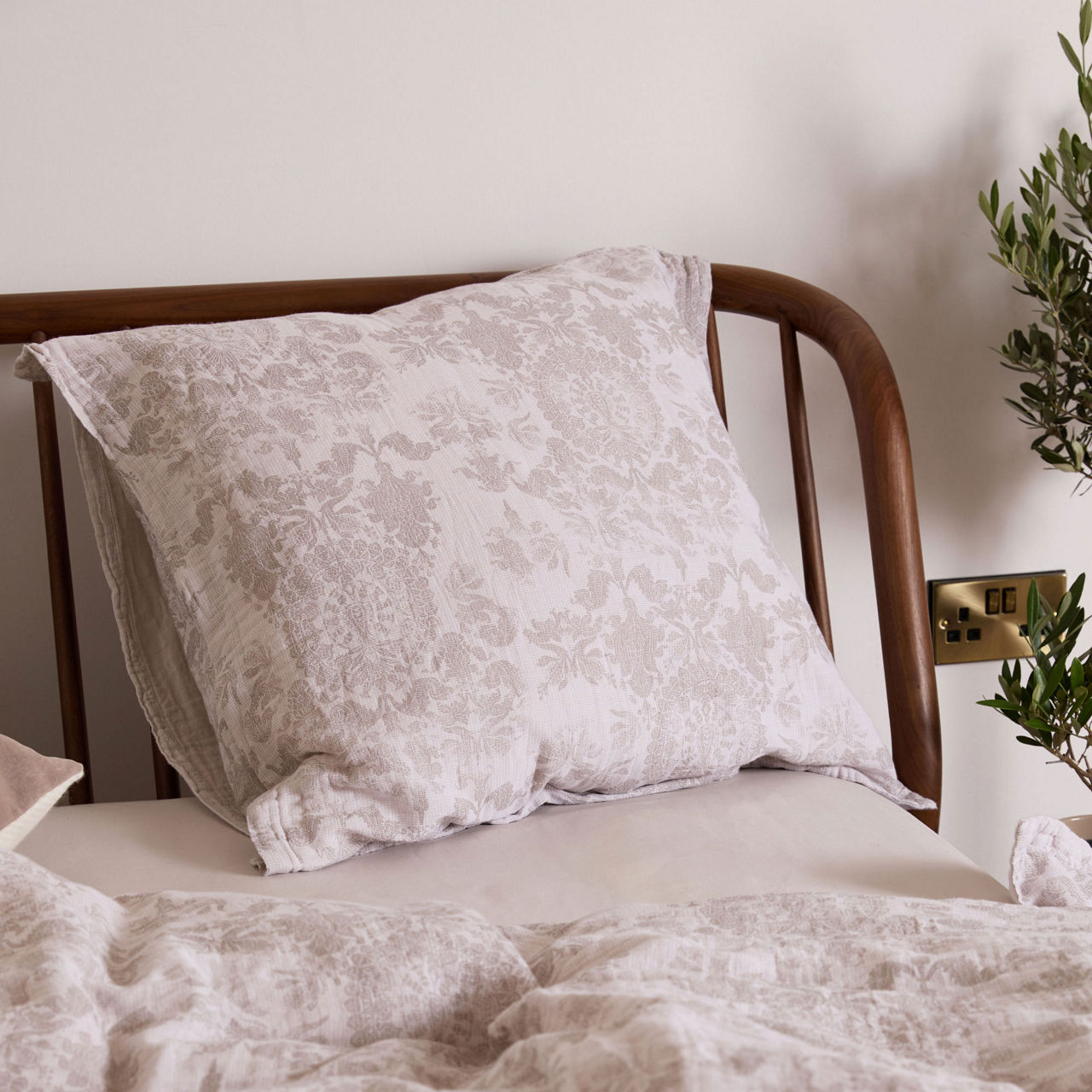 Tuscan Oxford Square Pillowcase