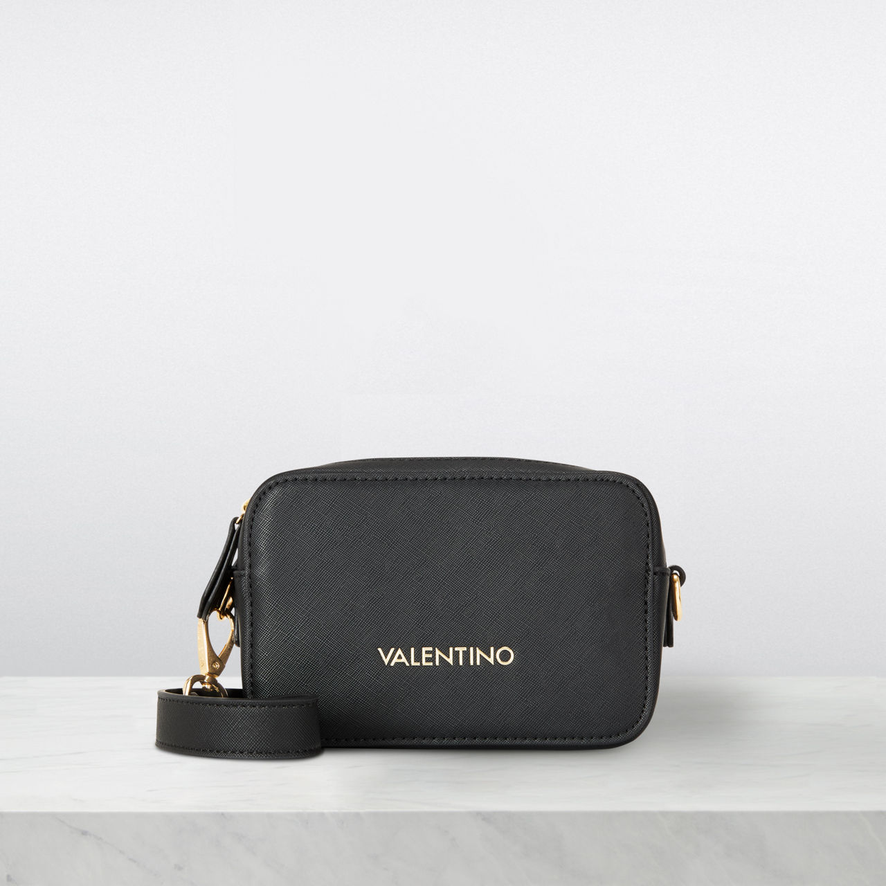 Zero Re Camera Crossbody Bag