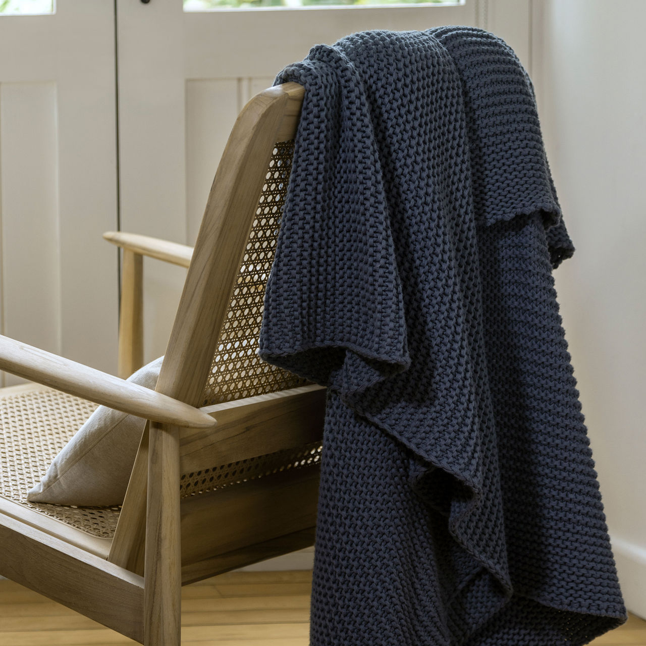 Oslo Knitted Throw Denim