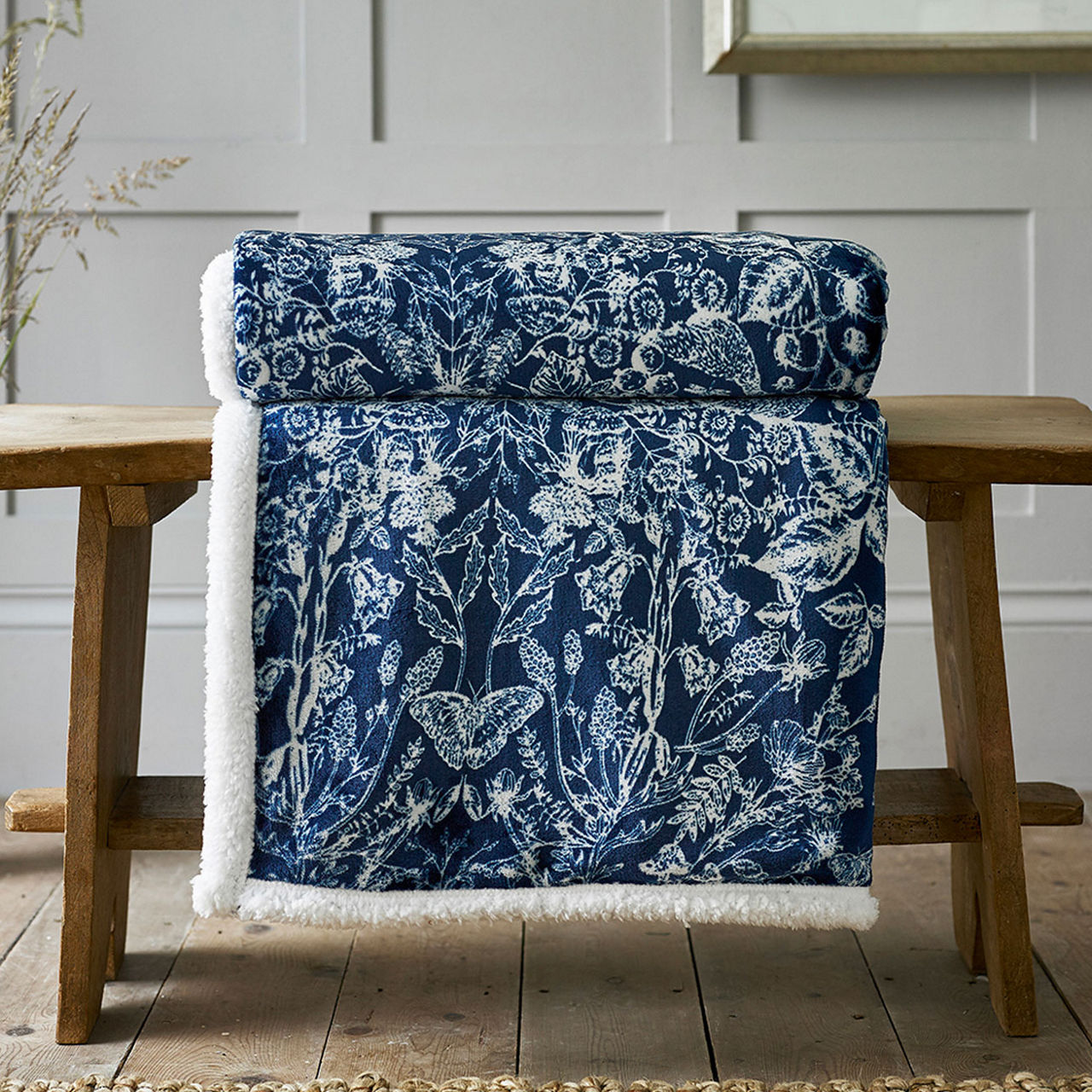 Secret Garden Throw Blue