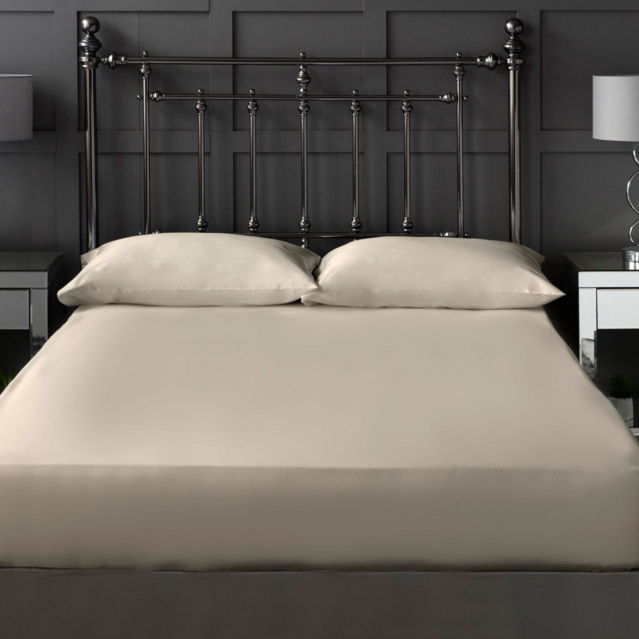 300 Thread Count Fitted Sheet Ivory