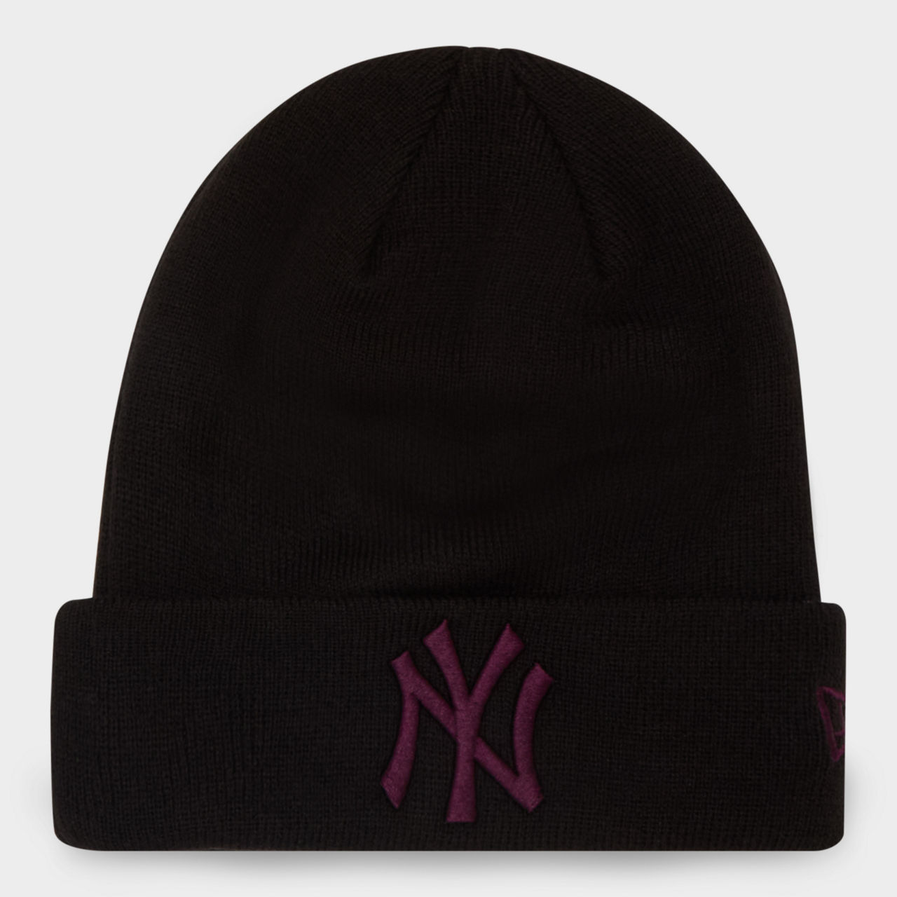 New York Yankees Logo Beanie Hat