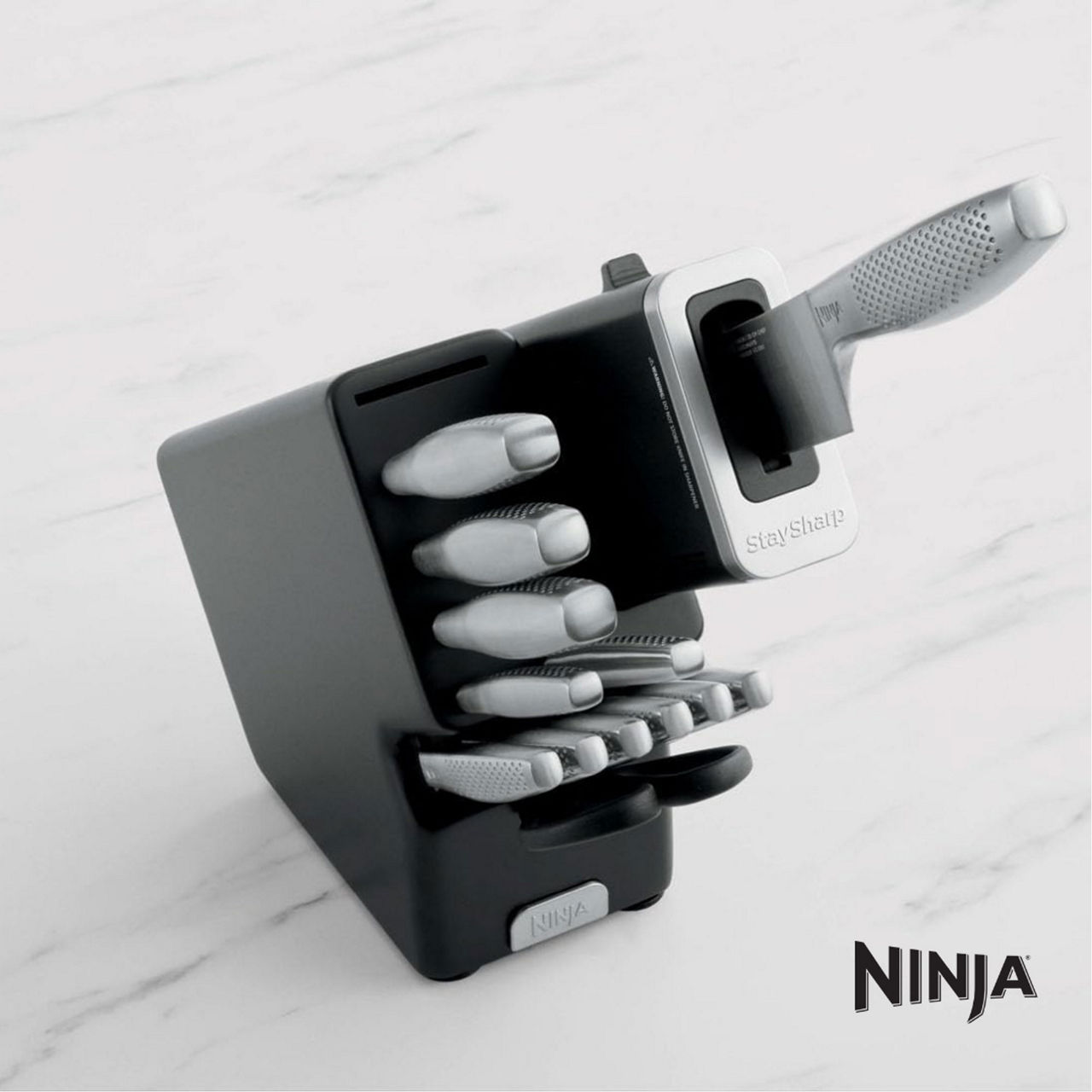 StaySharp Knife Block With Intergrated Sharpener 14 Piece Set StaySharp Knife Block With Intergrated Sharpener 14 Piece Set