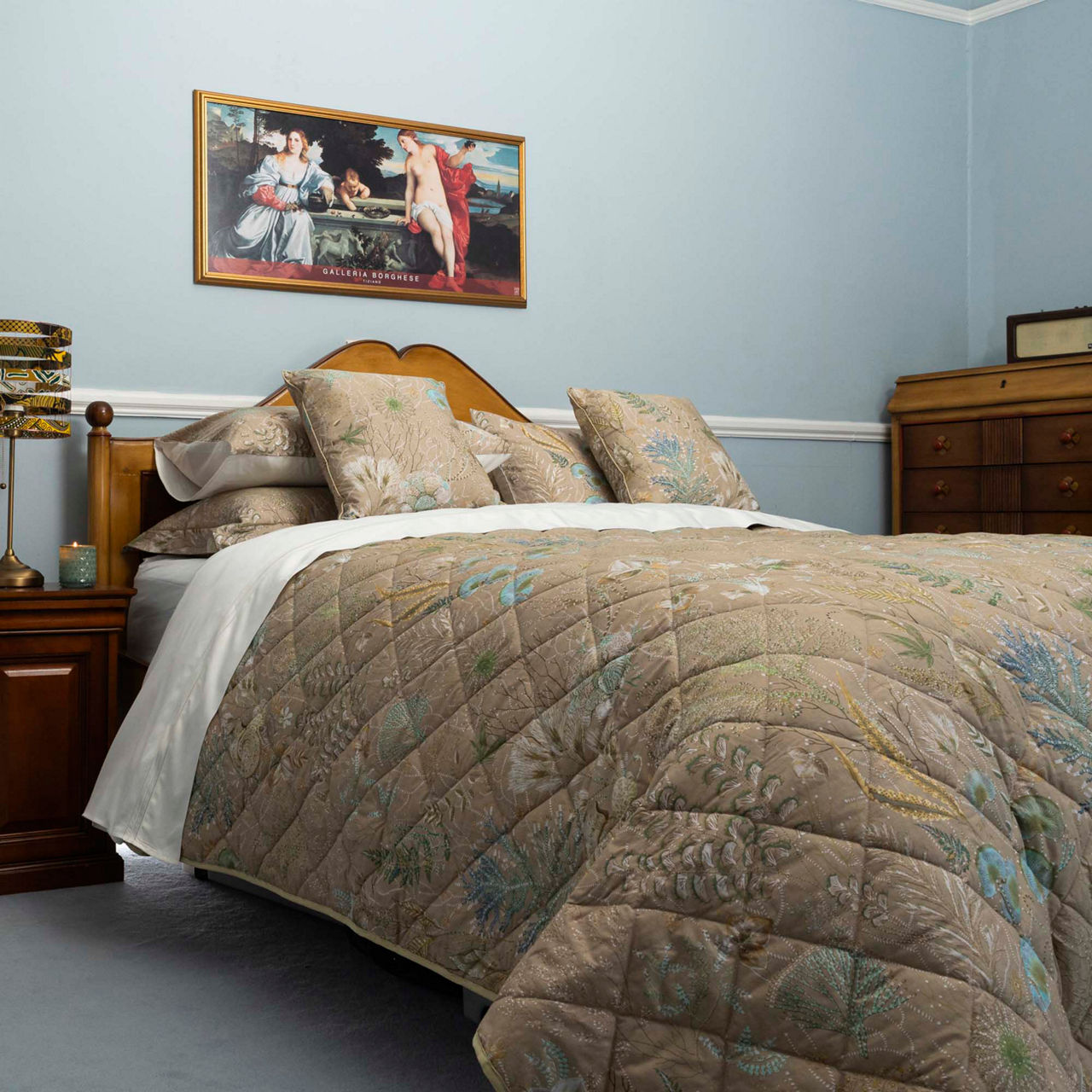 400 Thread Count Coraline Quilted Floral Bedspread