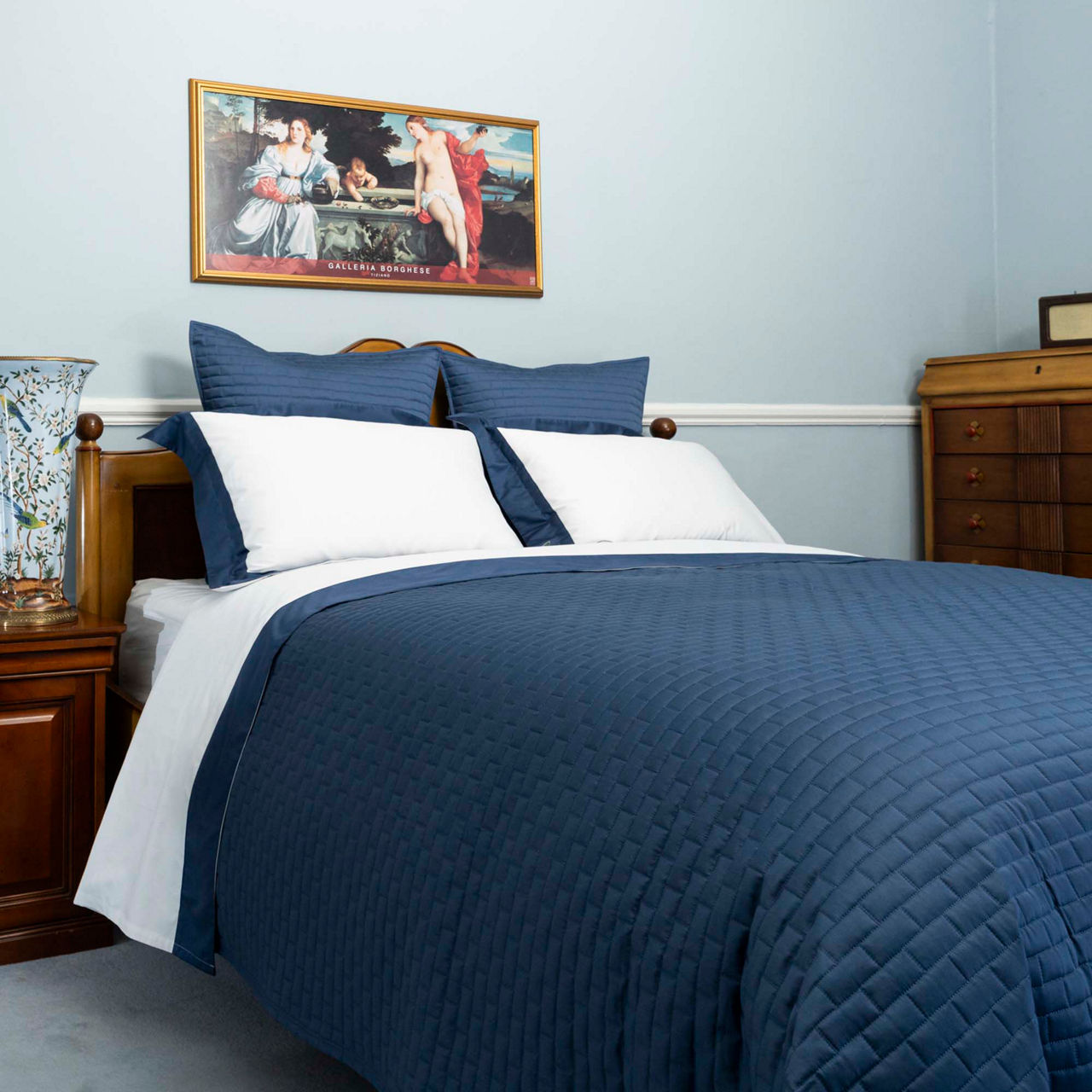 Subway Light Quilted Bedspread