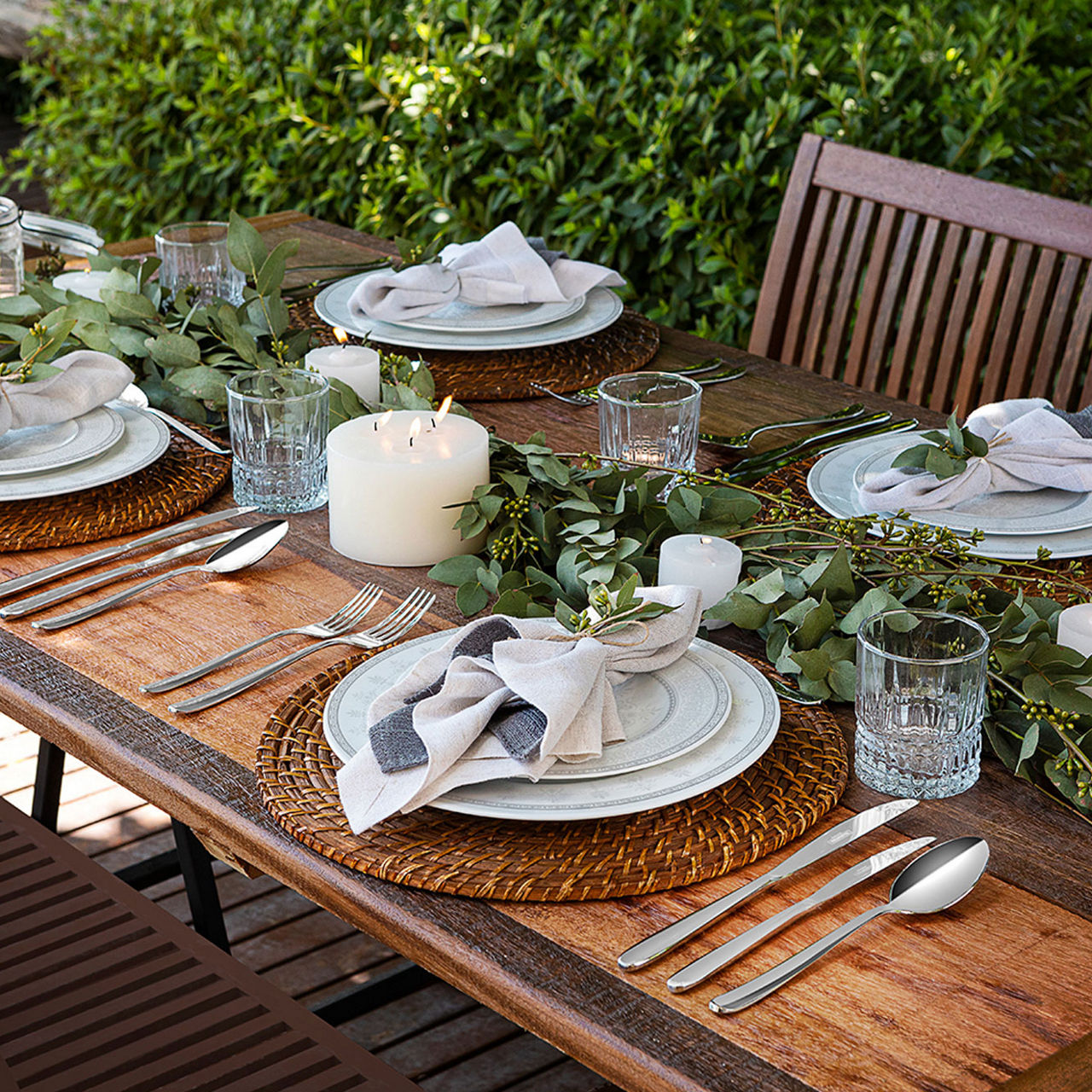 Gabrielle 20-Piece Dinner Set