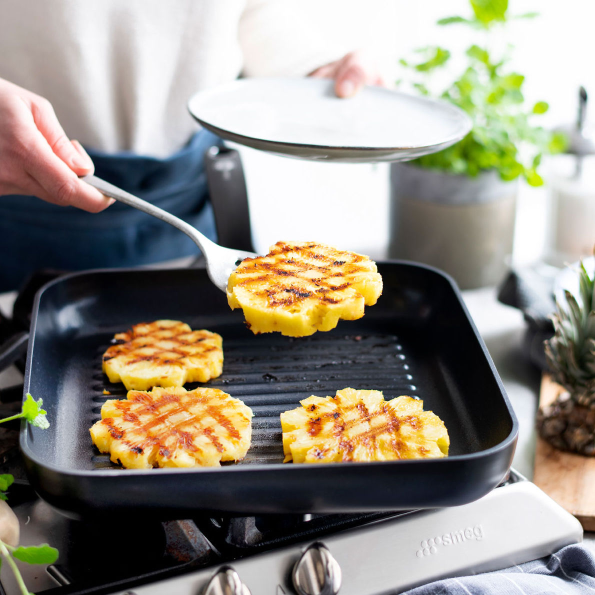 Non-Stick Square Grill Pan 28cm