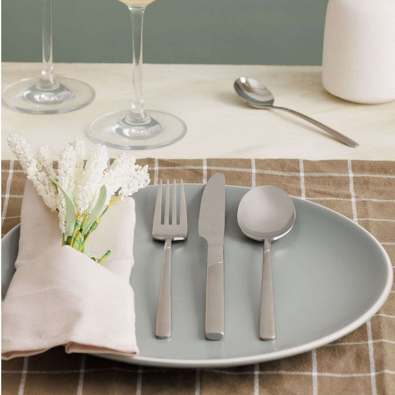 Atlanta Cutlery 16-Piece Set