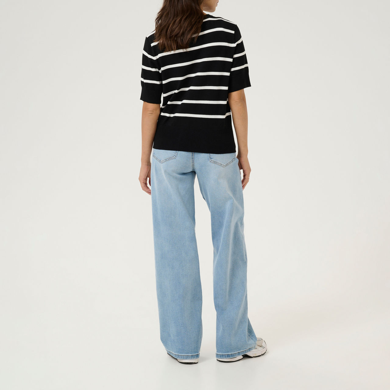 Lizza Striped Cardigan Lizza Striped Cardigan
