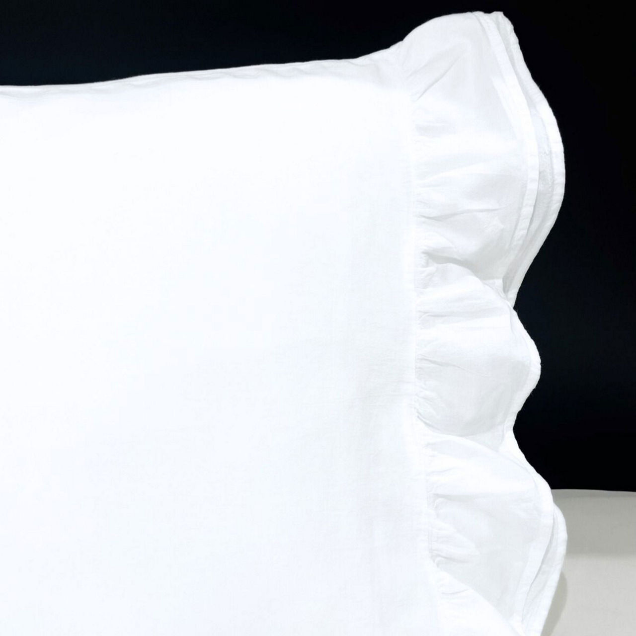 Emily Housewife Pillowcase Pair Emily Housewife Pillowcase Pair