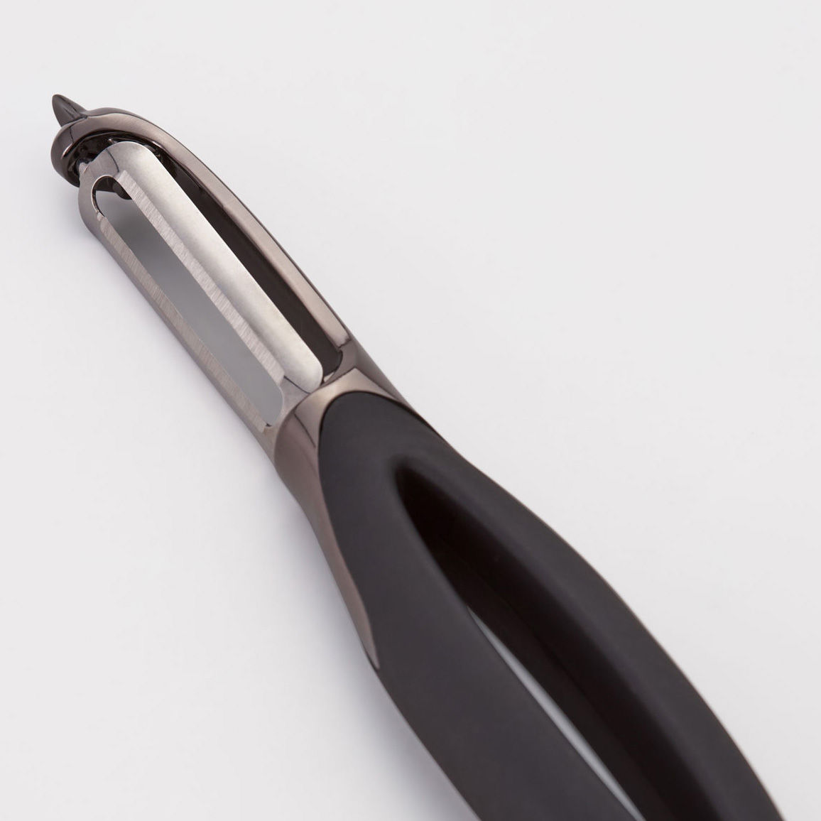 Peeler Black