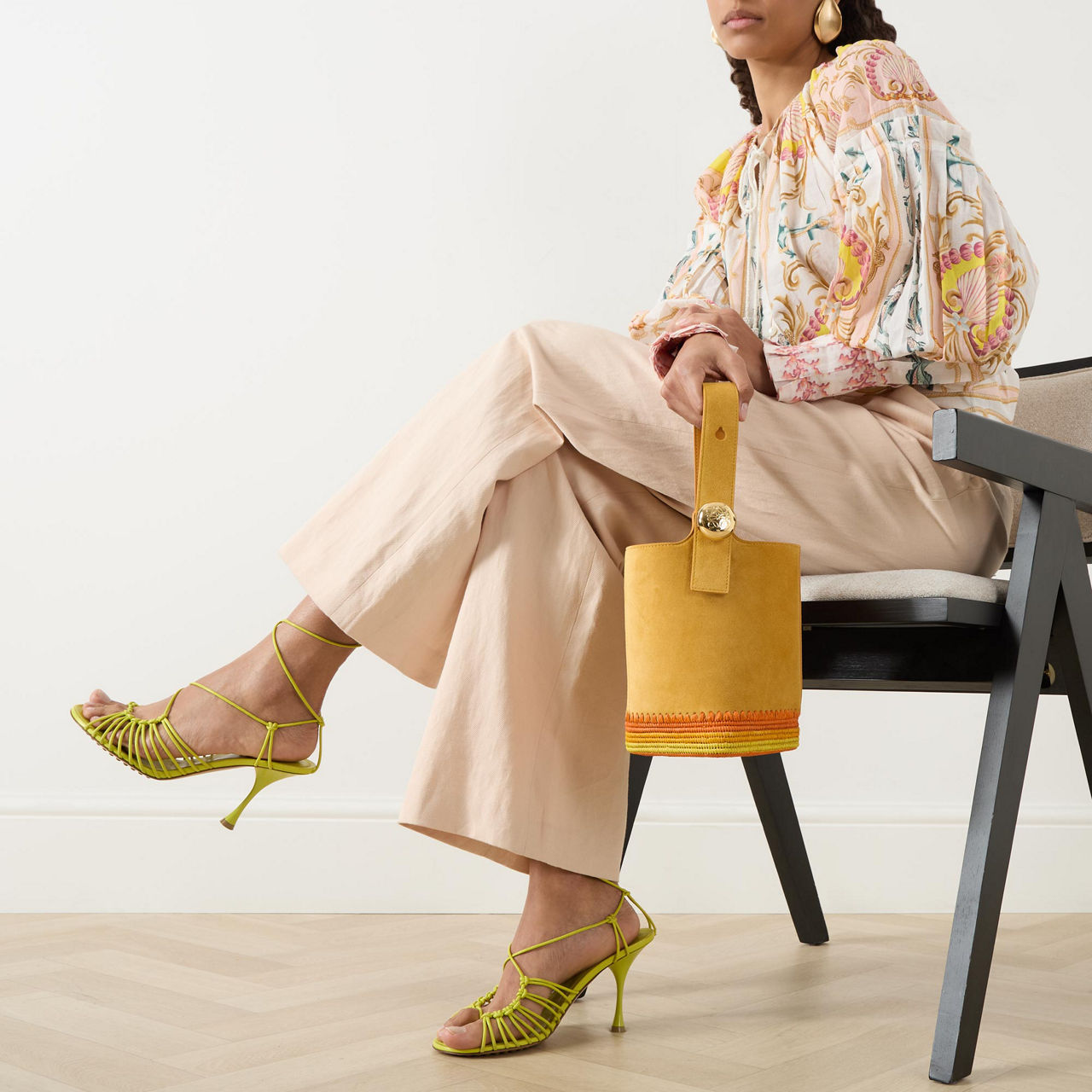 Mini Pebble Bucket Bag