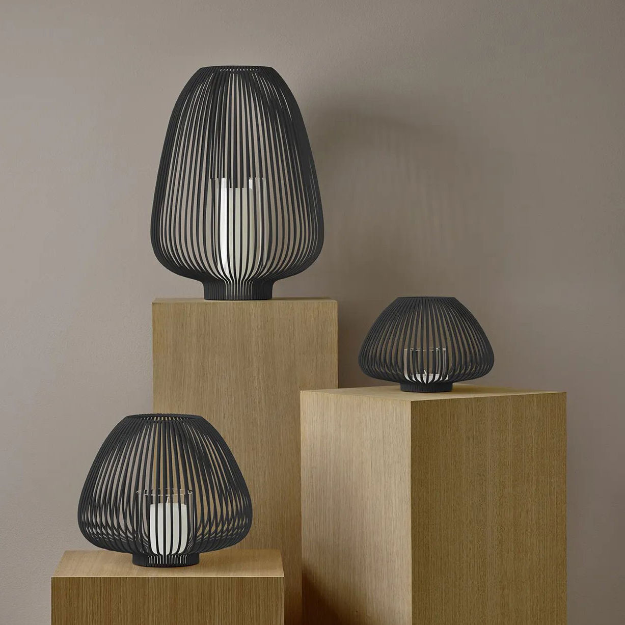 Lyva Small Lantern Black