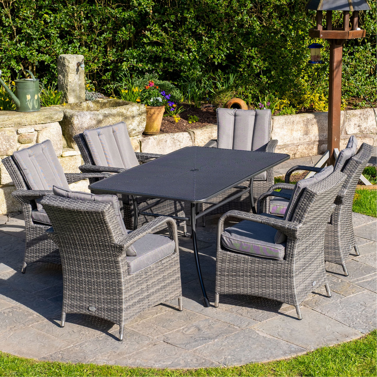 Montreal 6 Seater Deluxe Outdoor Dining Set Montreal 6 Seater Deluxe Outdoor Dining Set