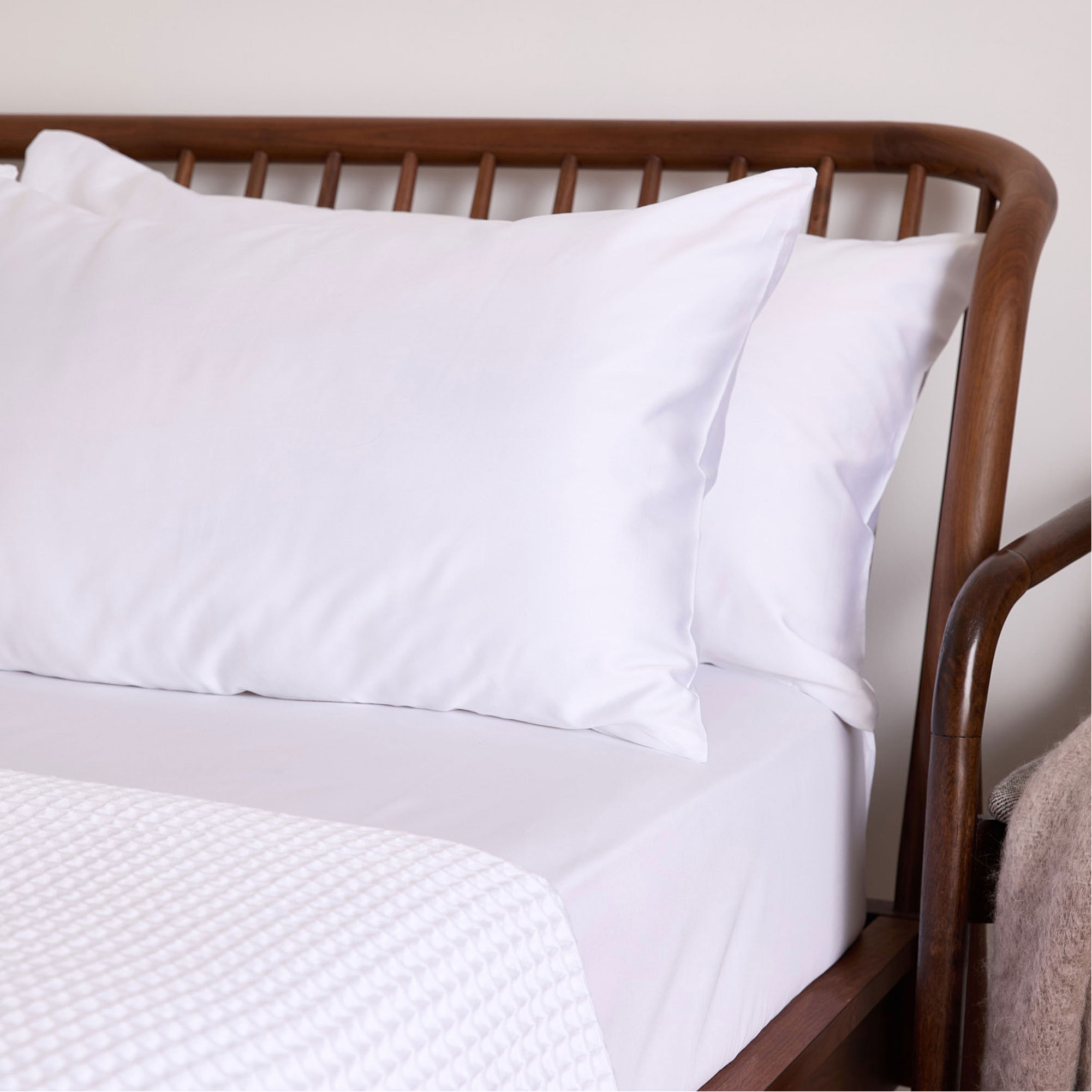 Sateen Weave Fitted Sheet