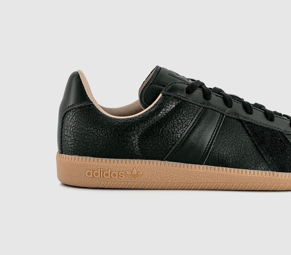 BW Army Trainers