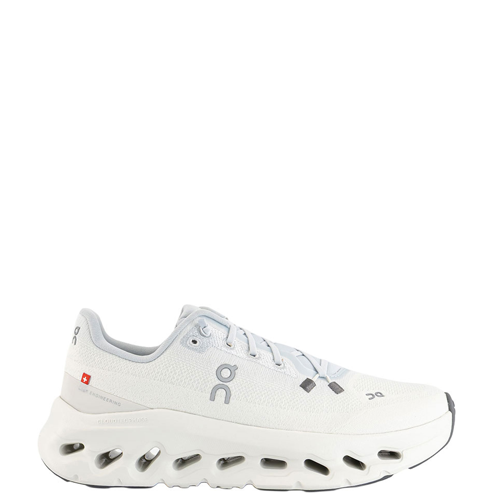 Cloudtilt Trainers